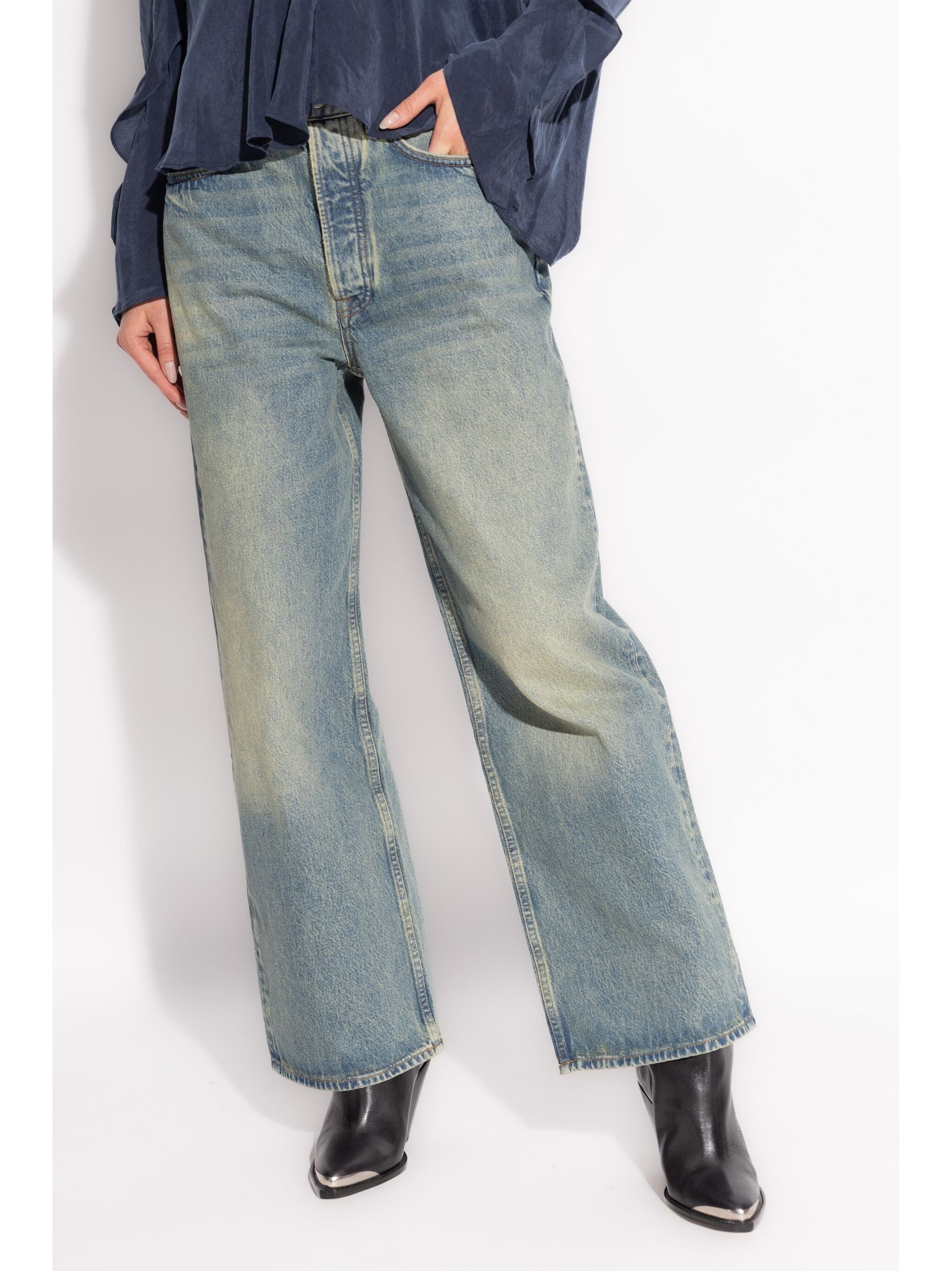 Shelly jeans