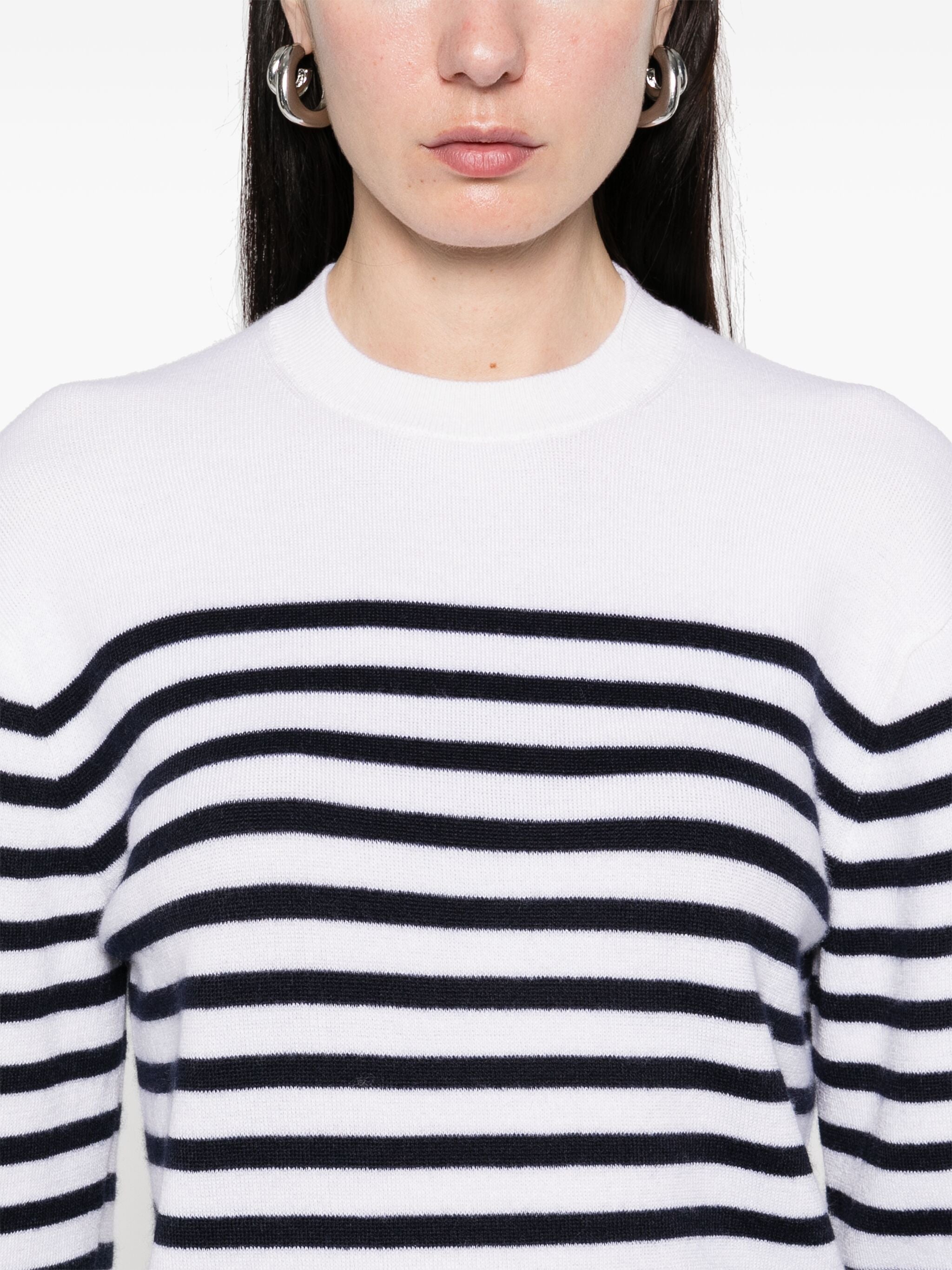 Viola sweater