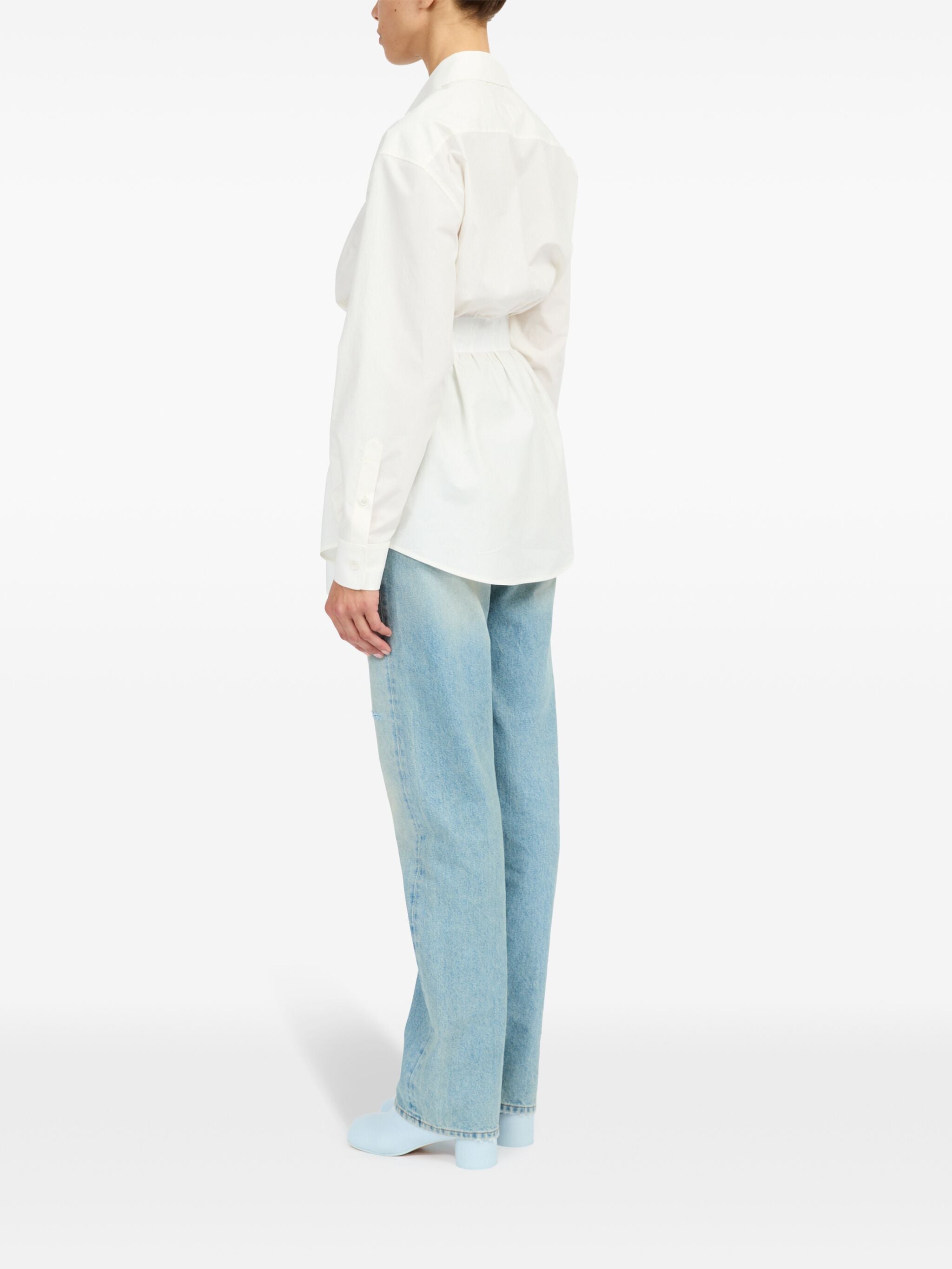 Long-sleeved shirt
