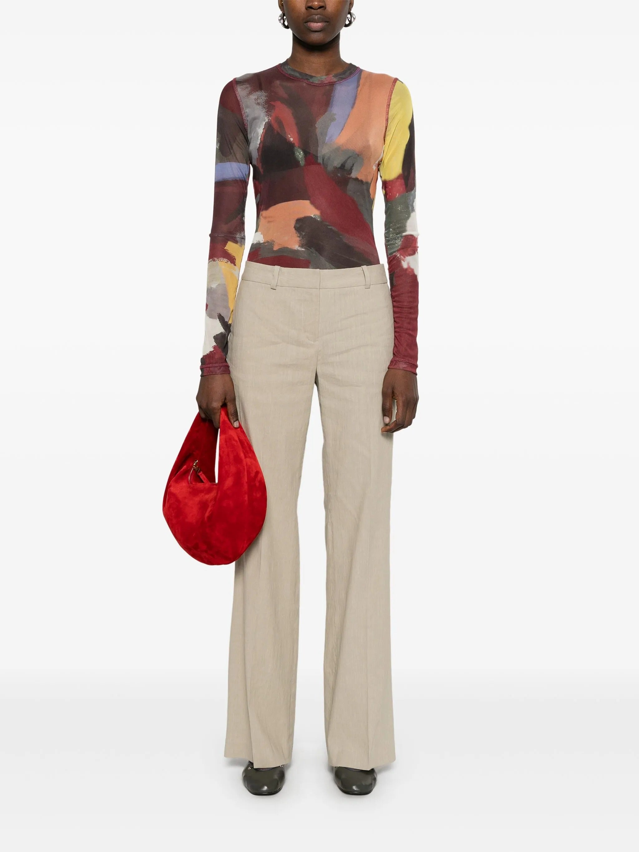 Hip trouser