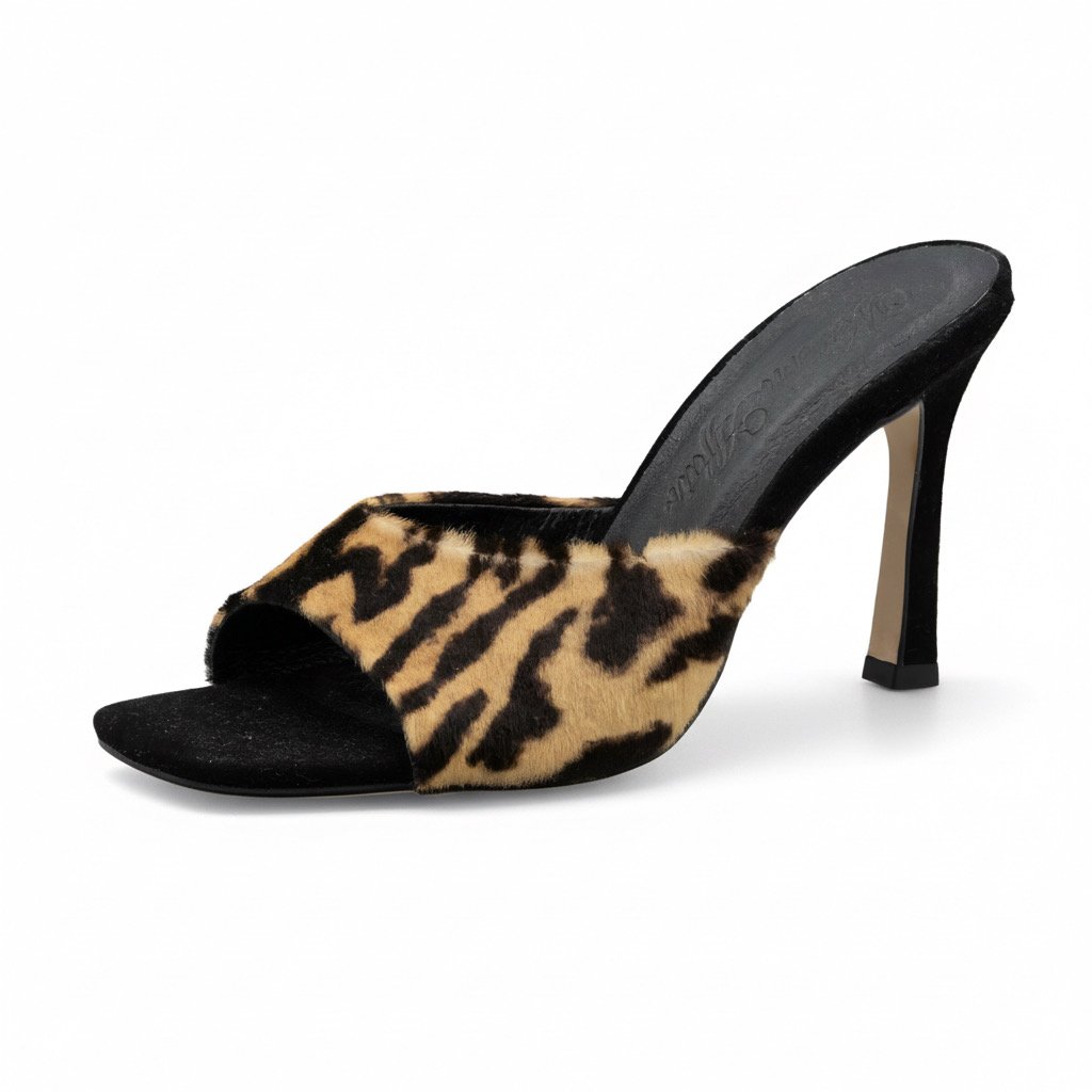 Lucky leopard heel