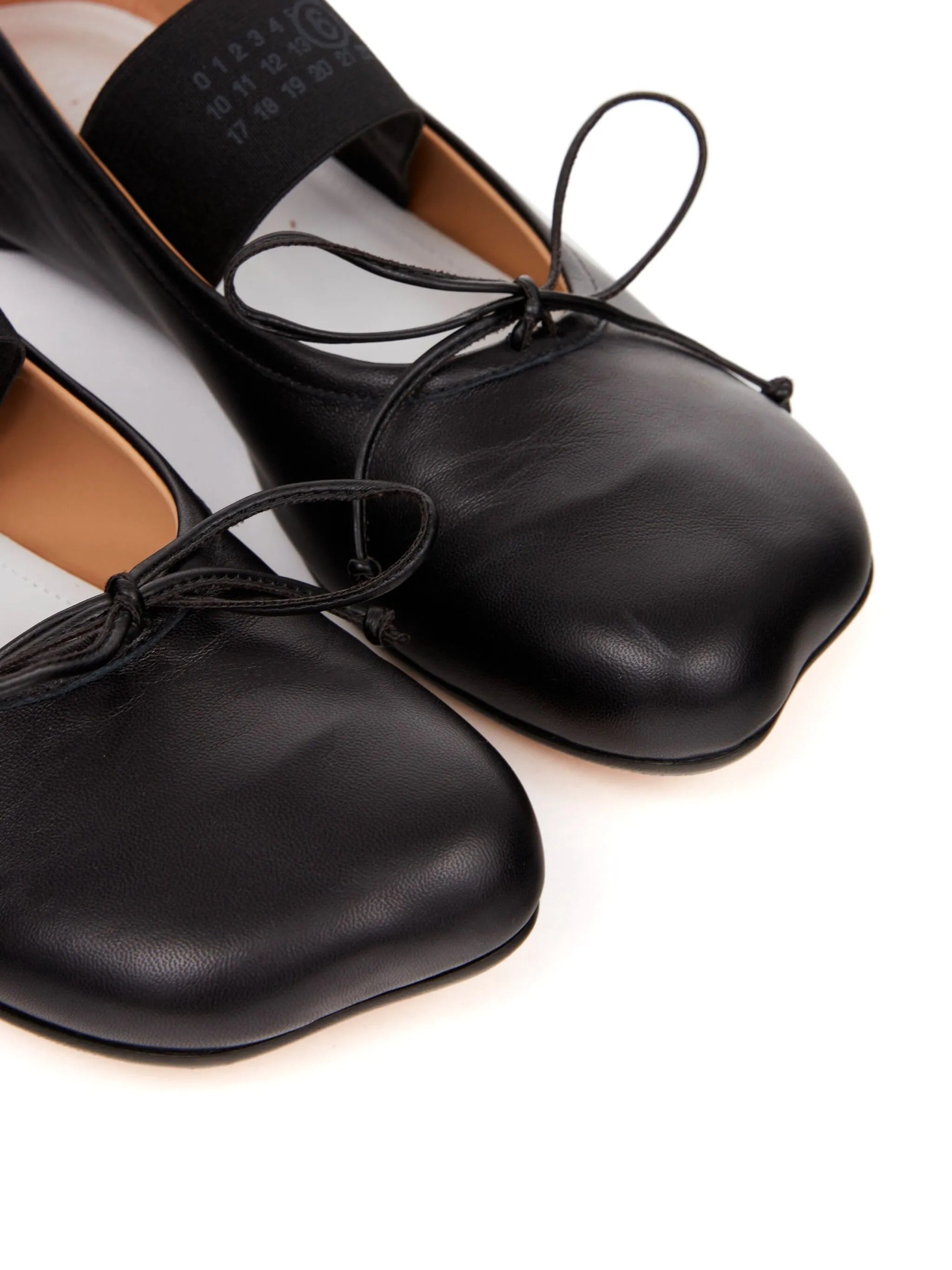 Ballet shoe