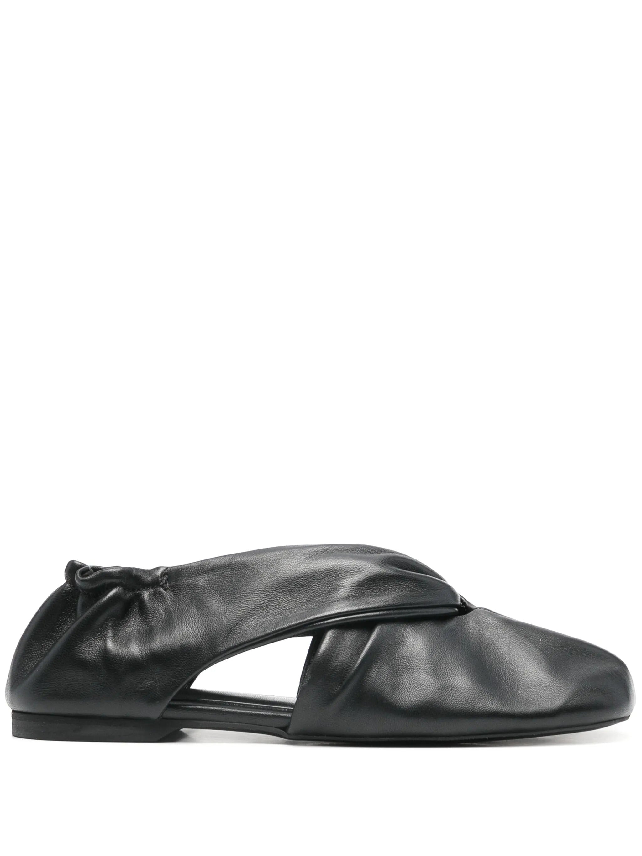 Alaula black leather ballet flats