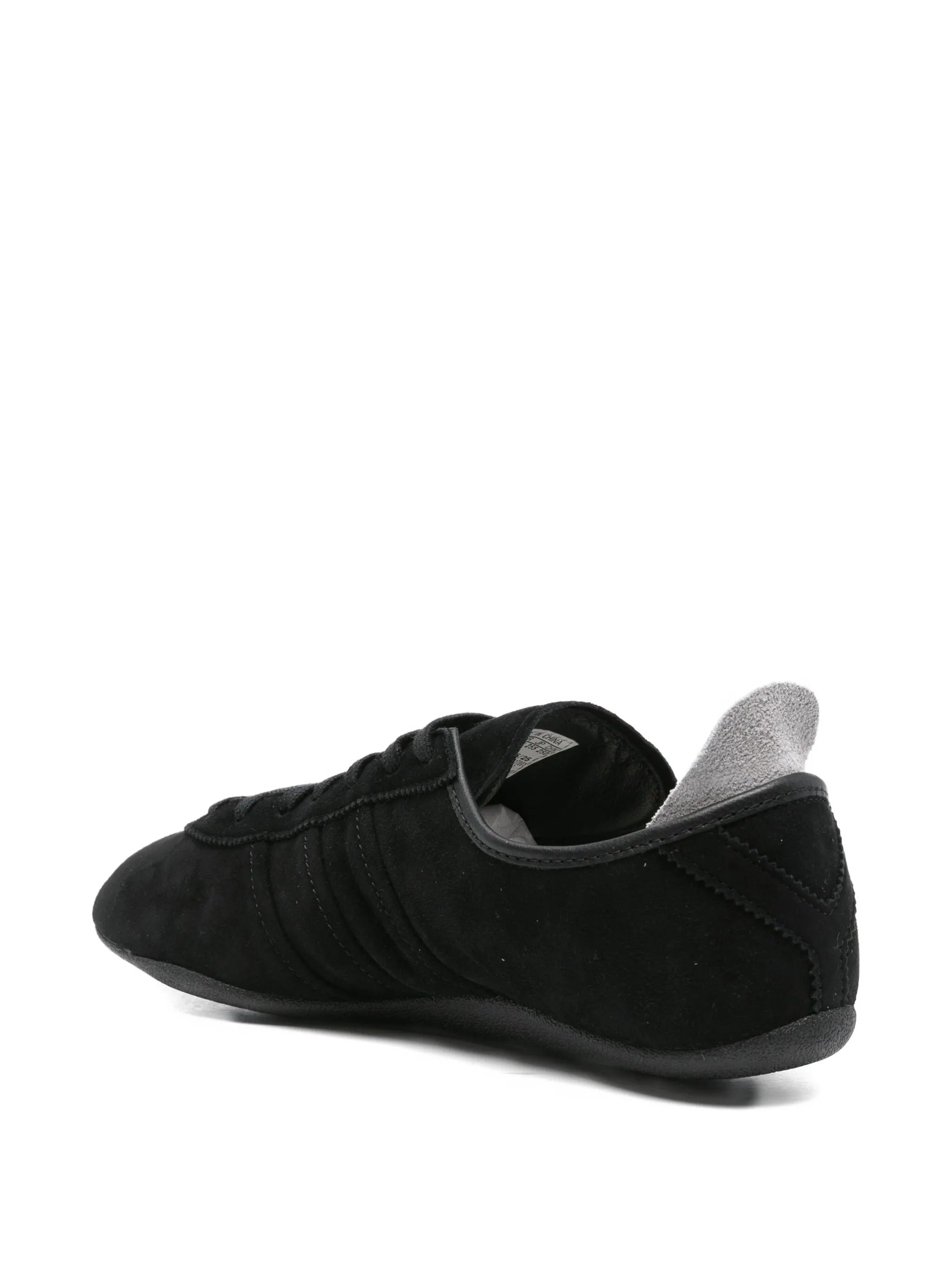 Y-3 tokyo