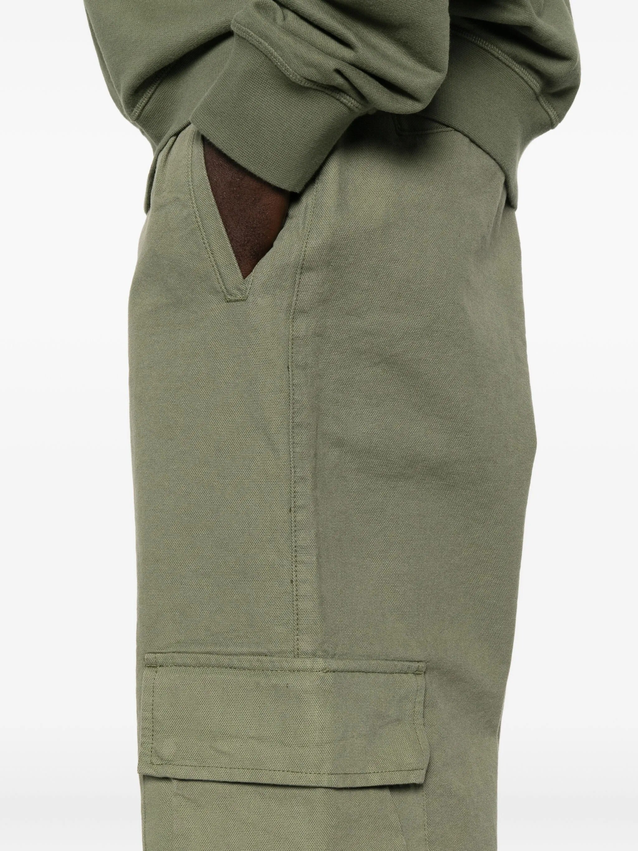 Low cargo pants