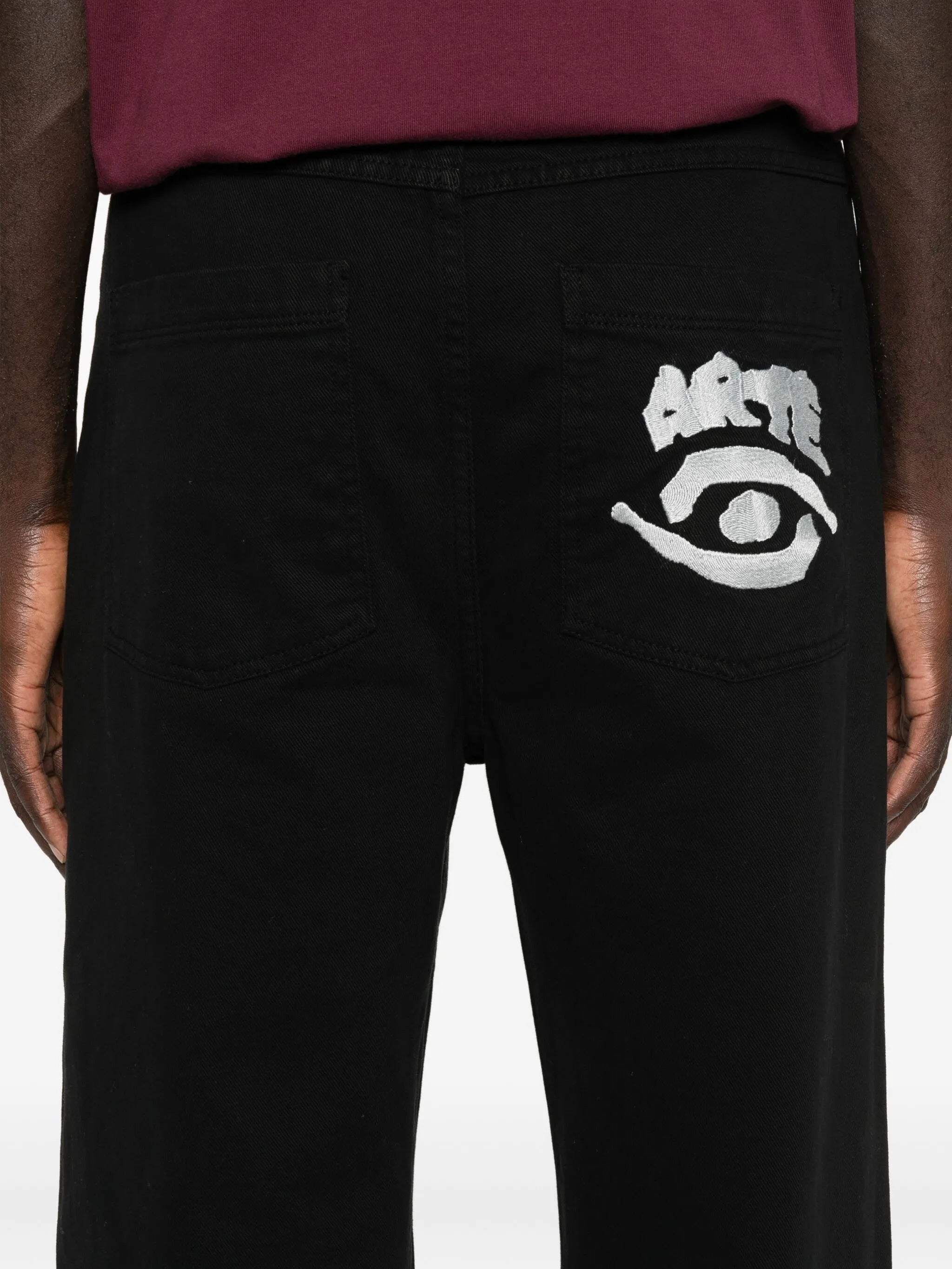 Back pocket graphic pants