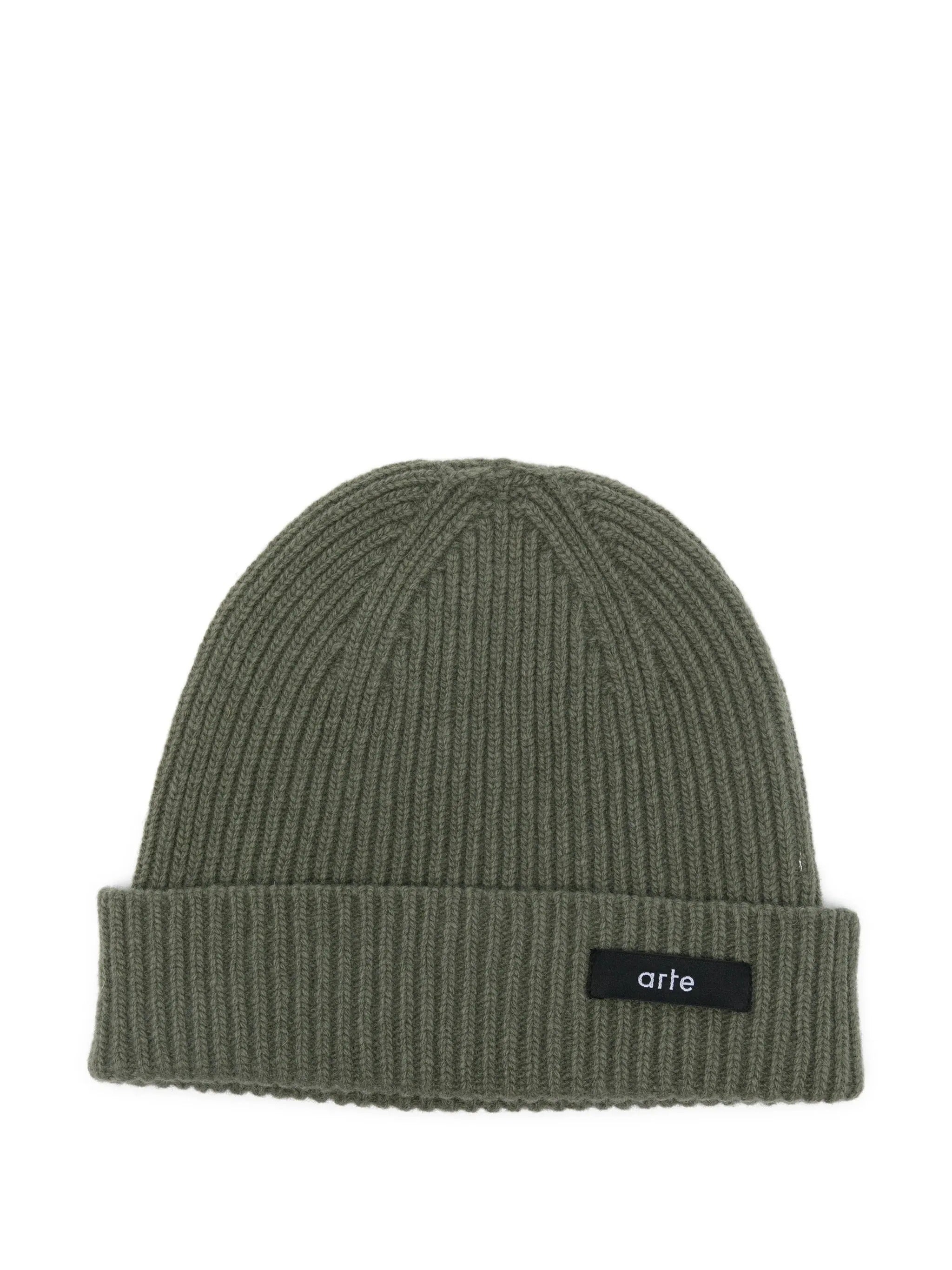 Label beanie