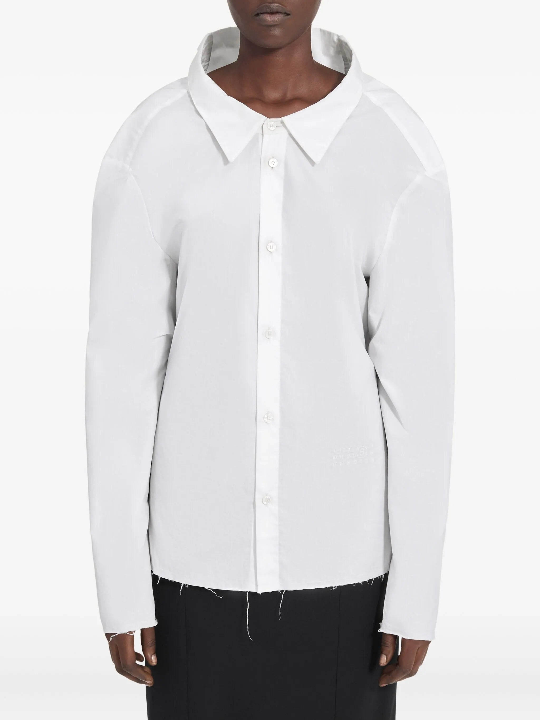 Long-sleeved shirt