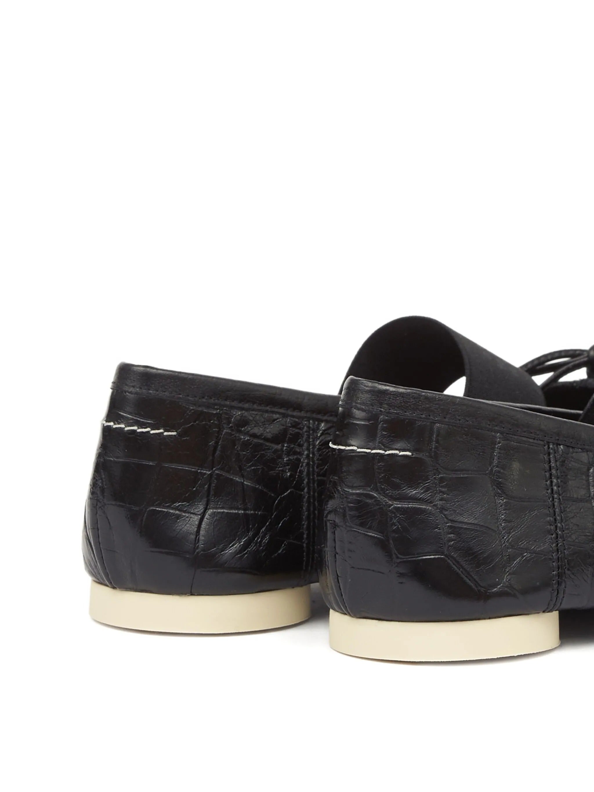 Ballet shoe