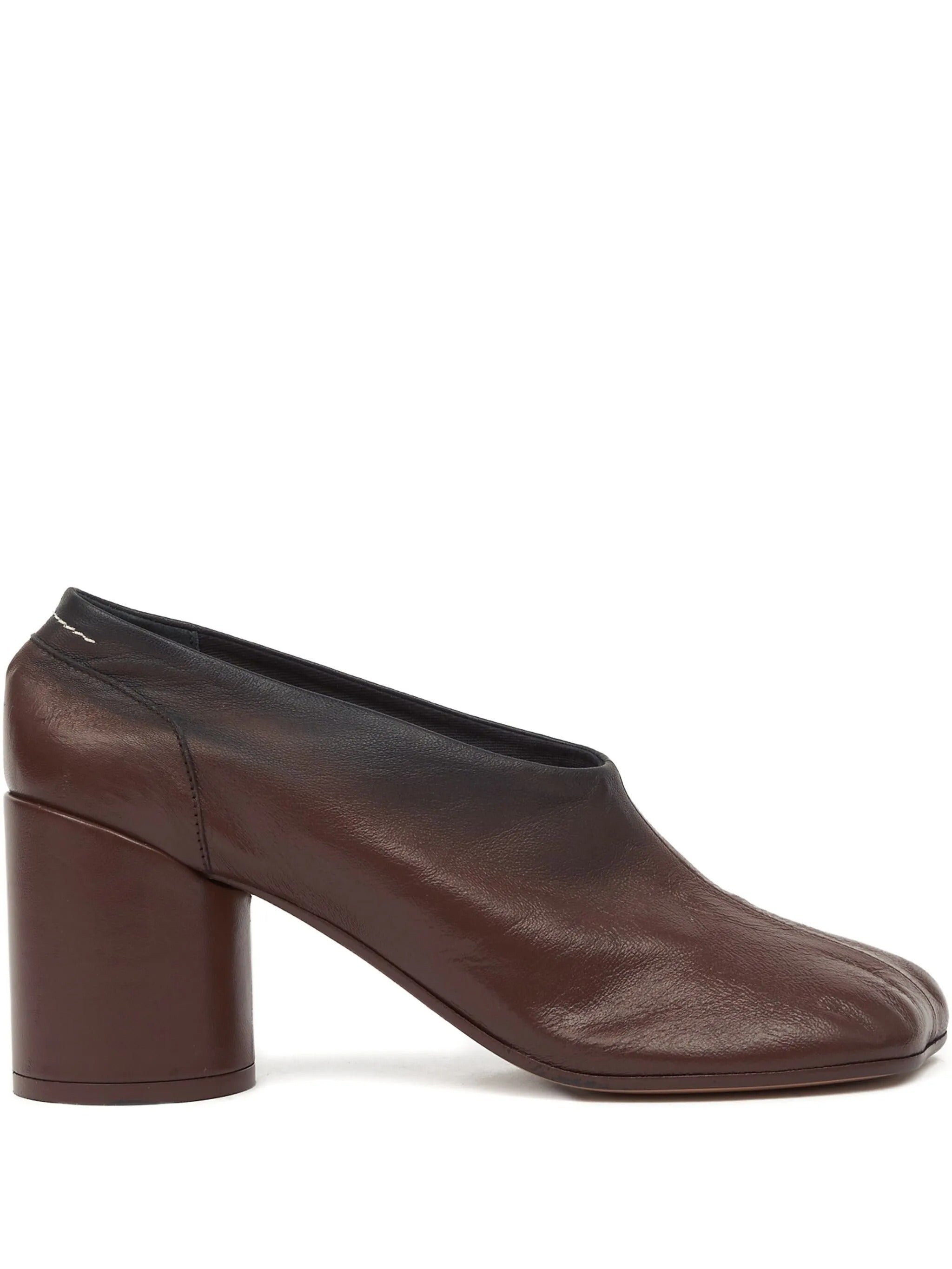 Court shoe