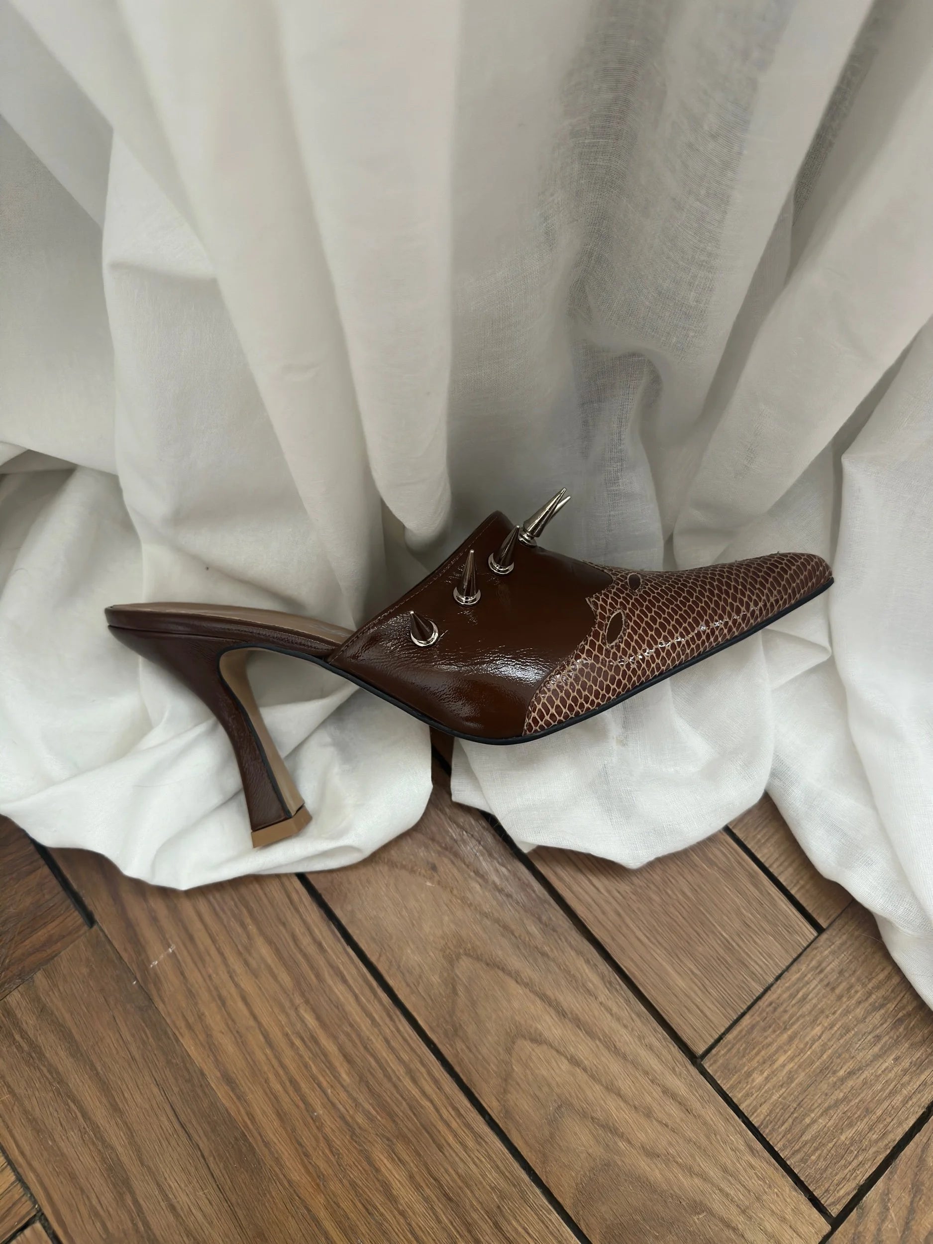 Pre made cowgirl mules bourbon new heel