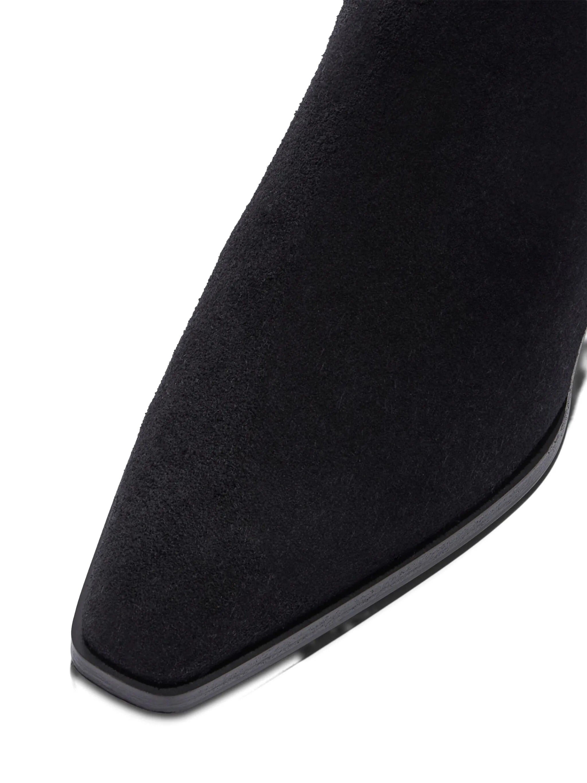 Agata cow suede leather black