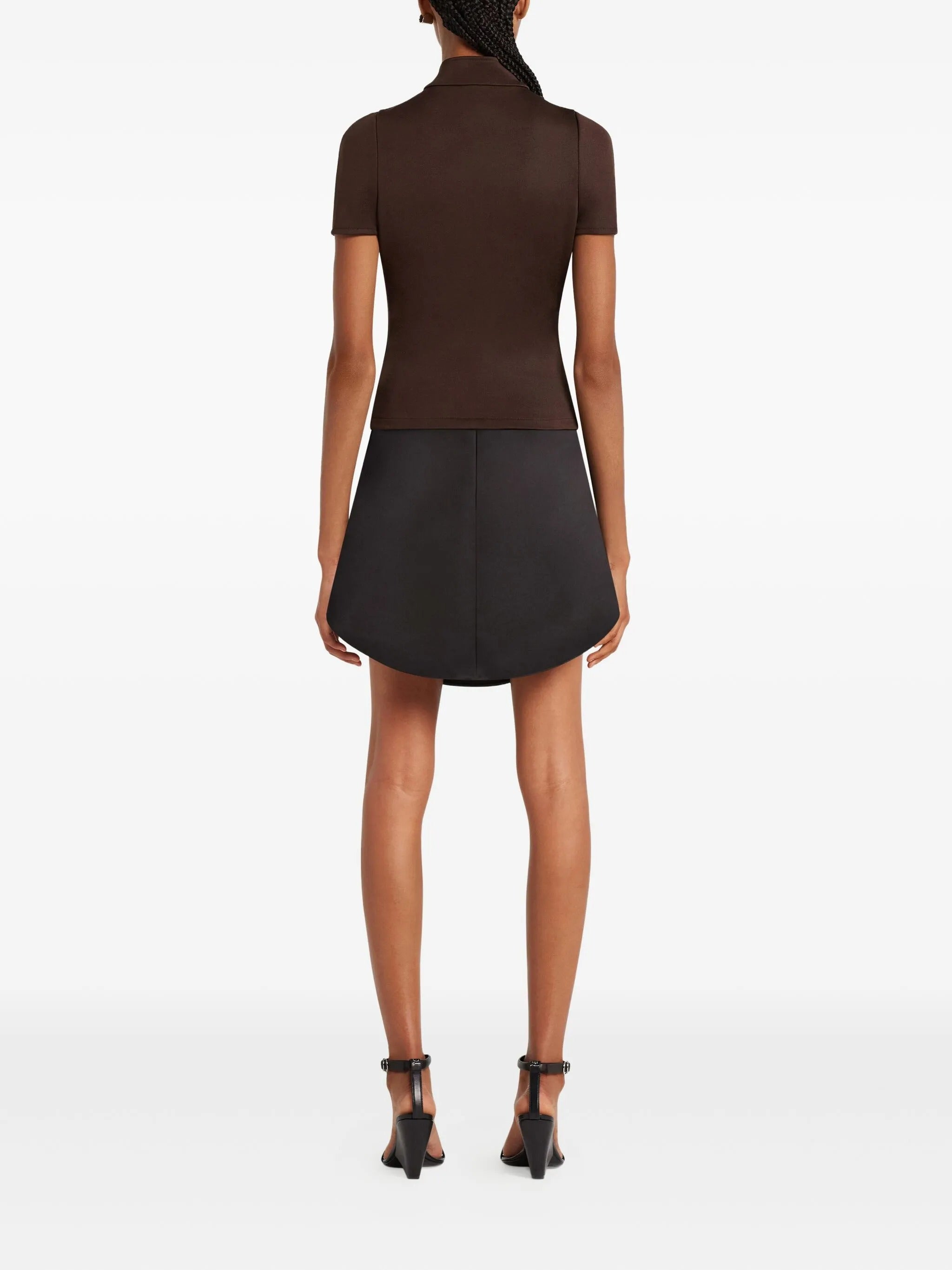 Interlock zipped top