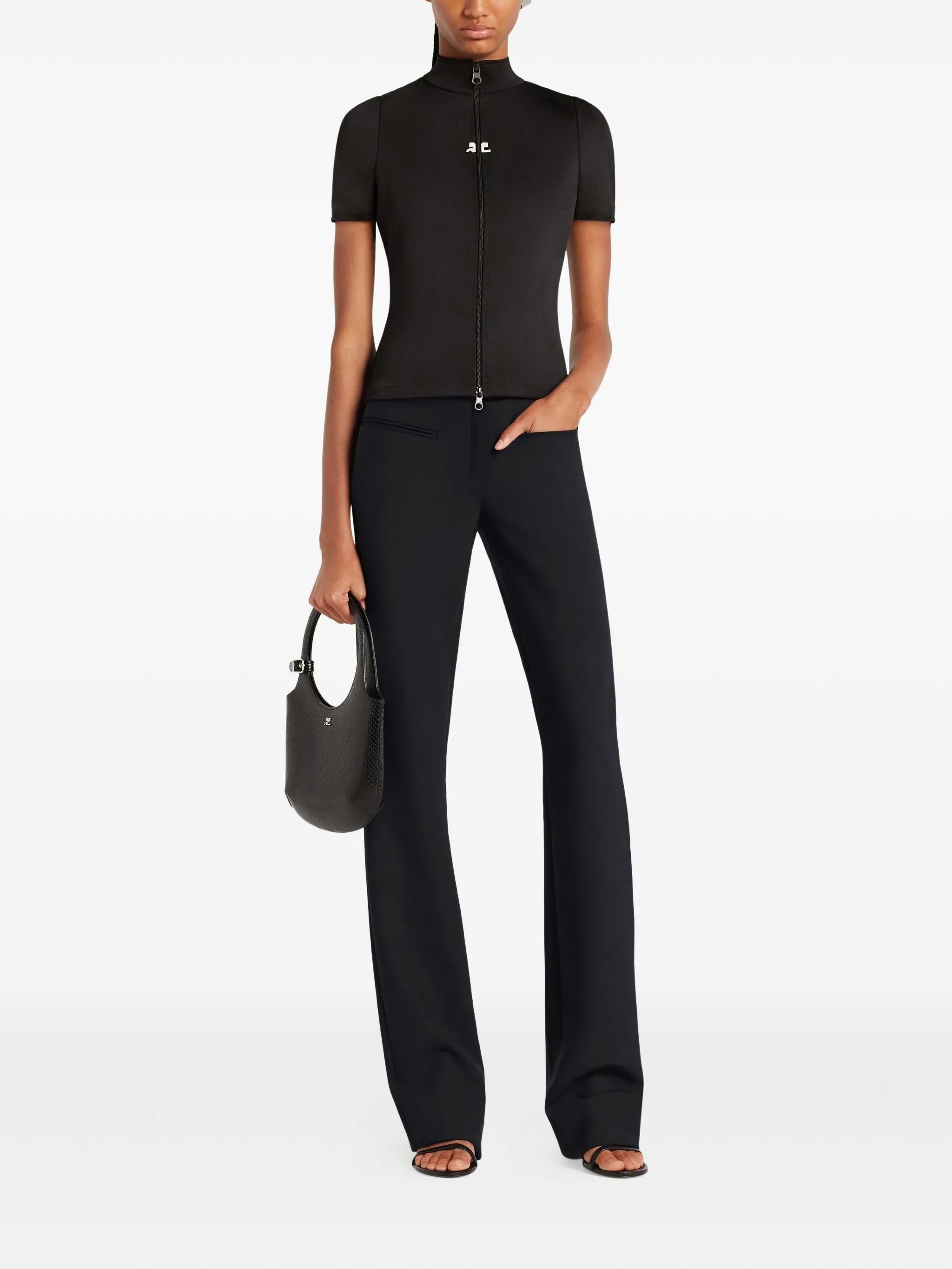 Interlock zipped top