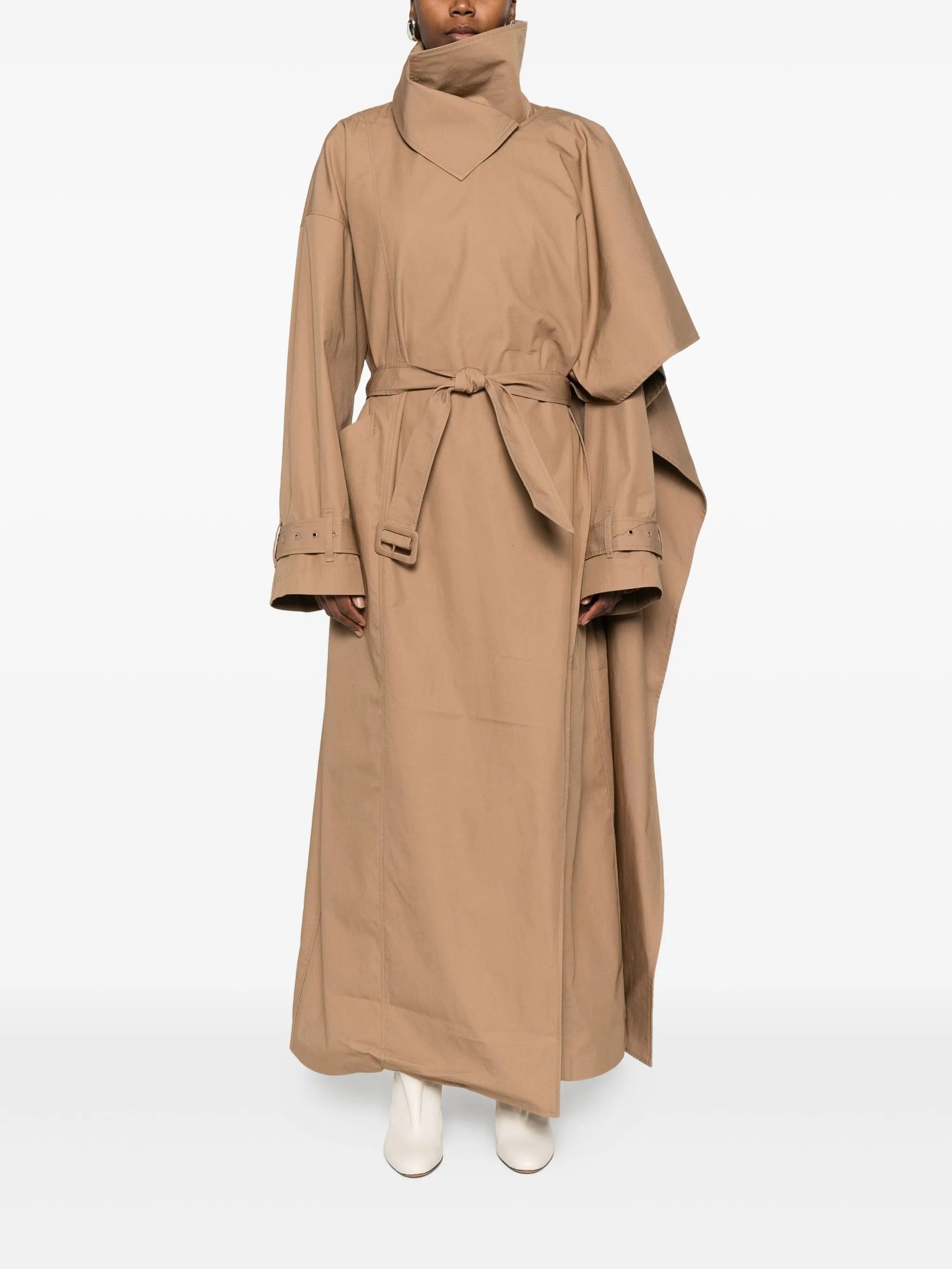 Scarfcoat sand