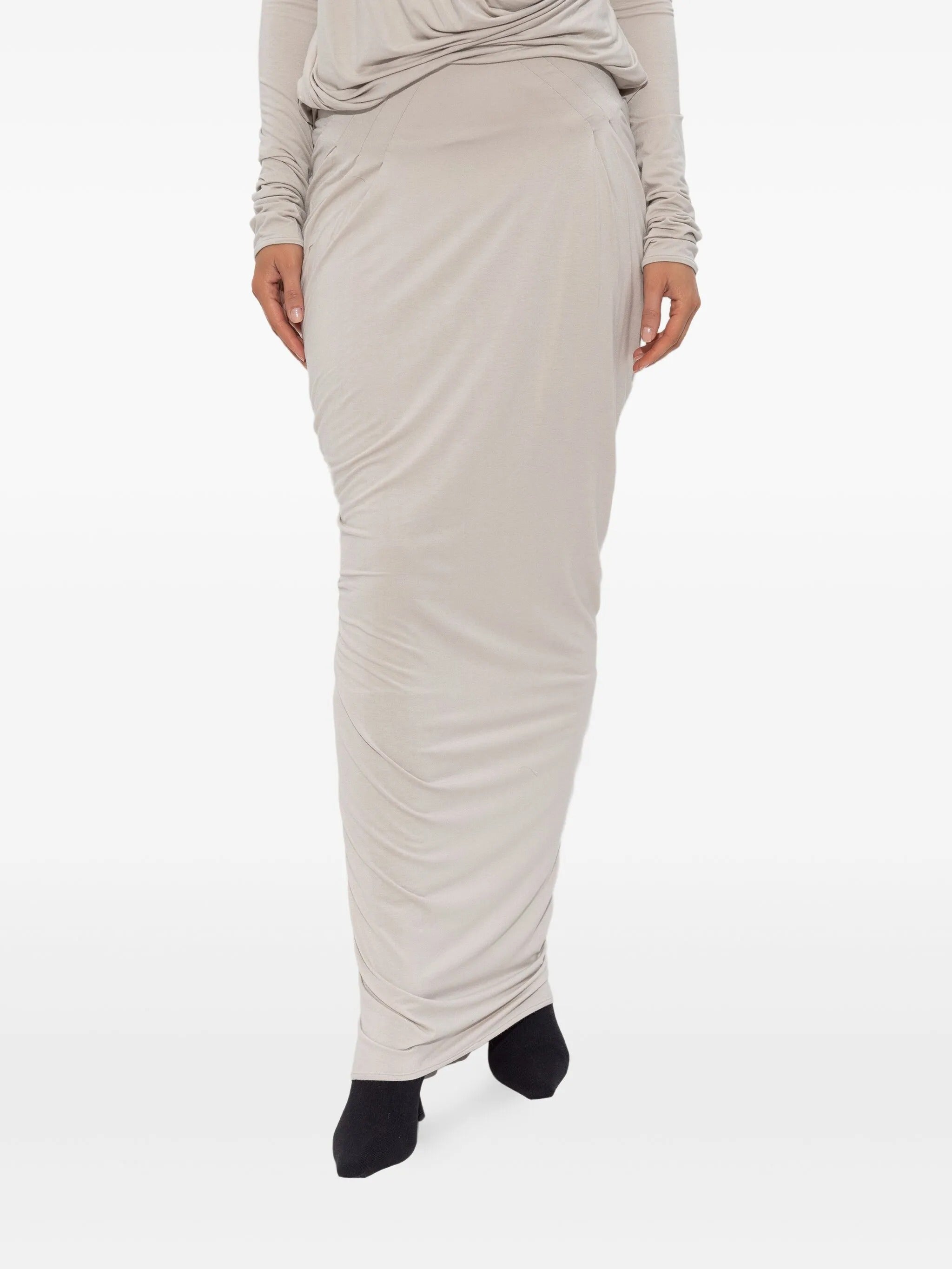Tide skirt stone