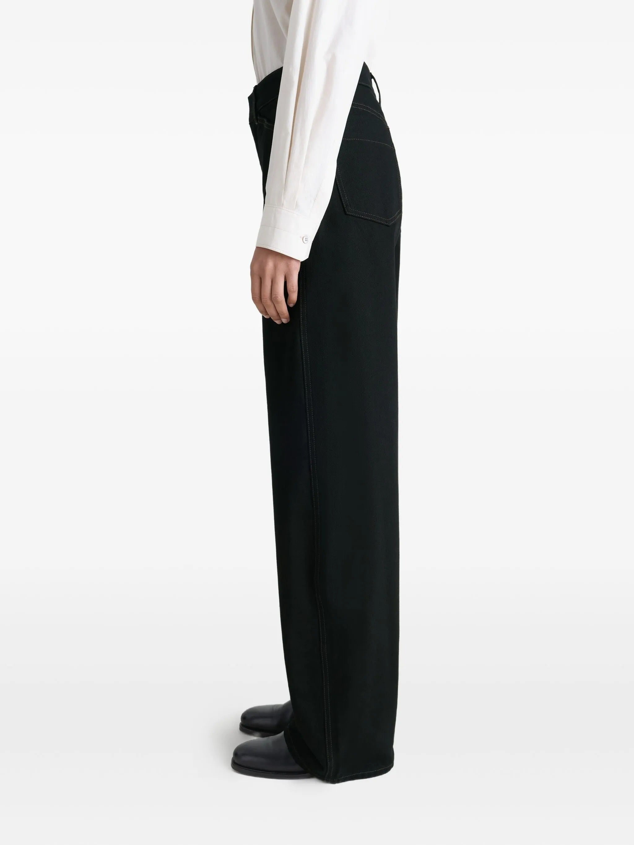 High waisted curved pants