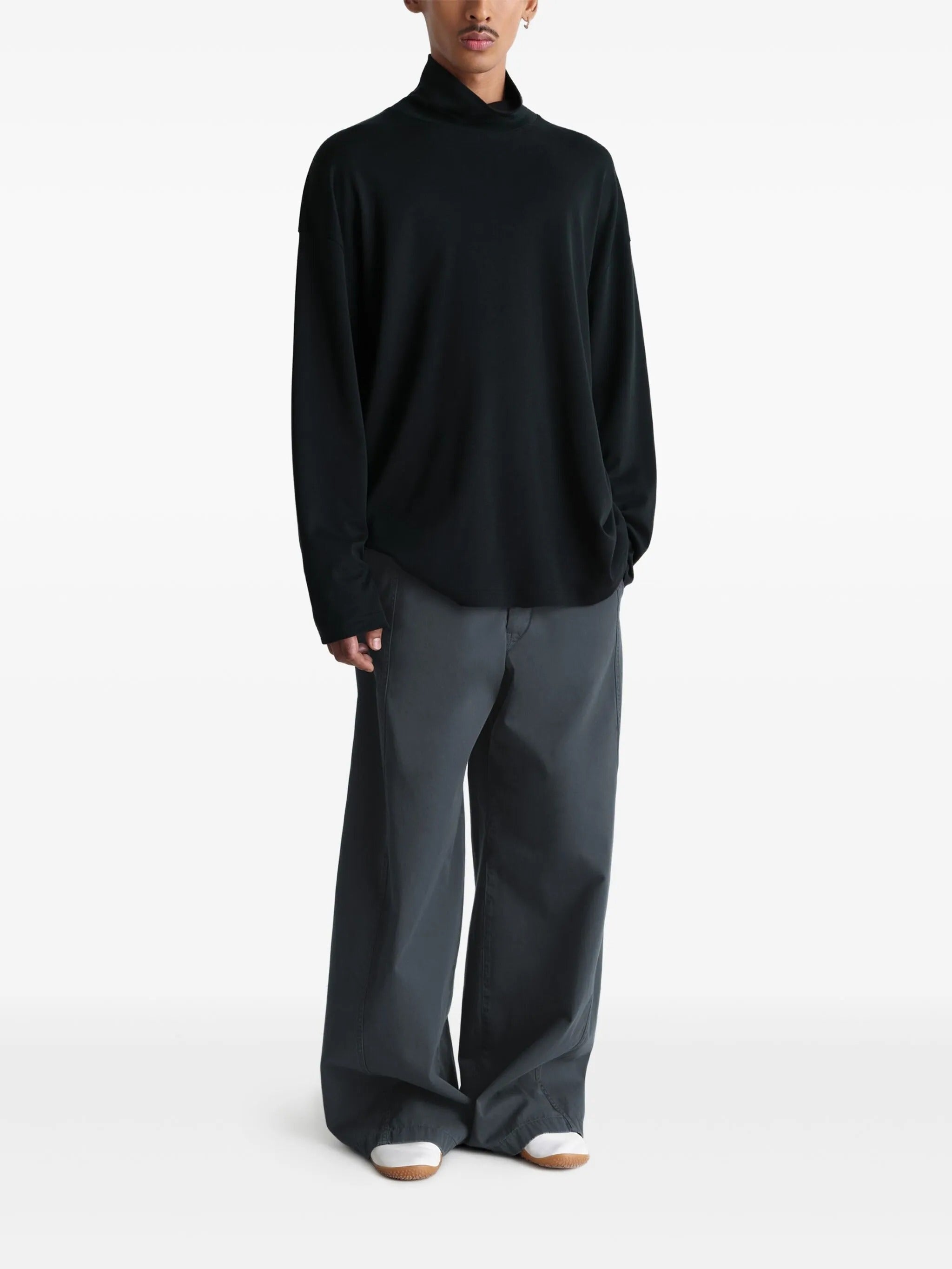 Relaxed mock neck t-shirt