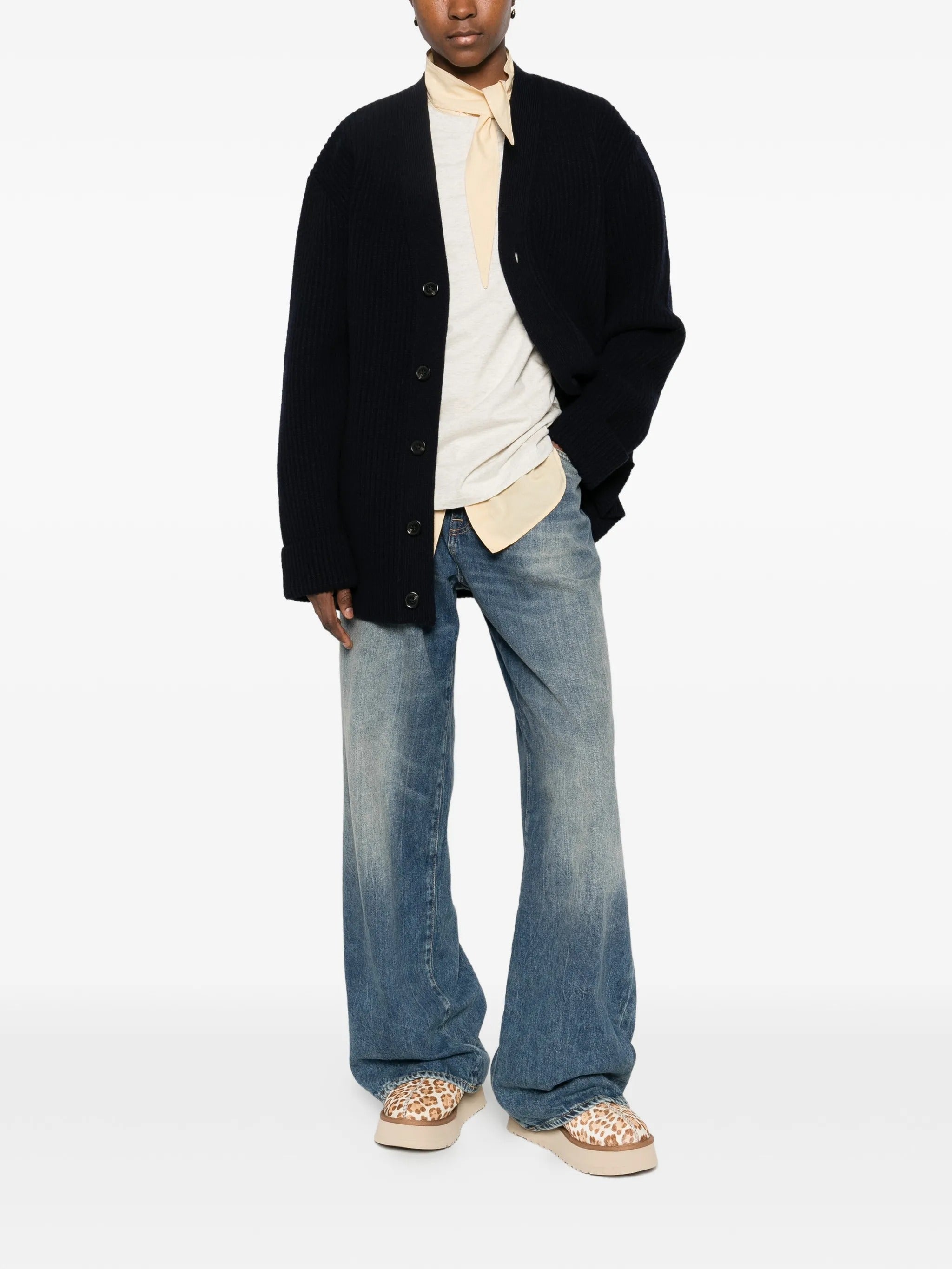 Cardigan axel