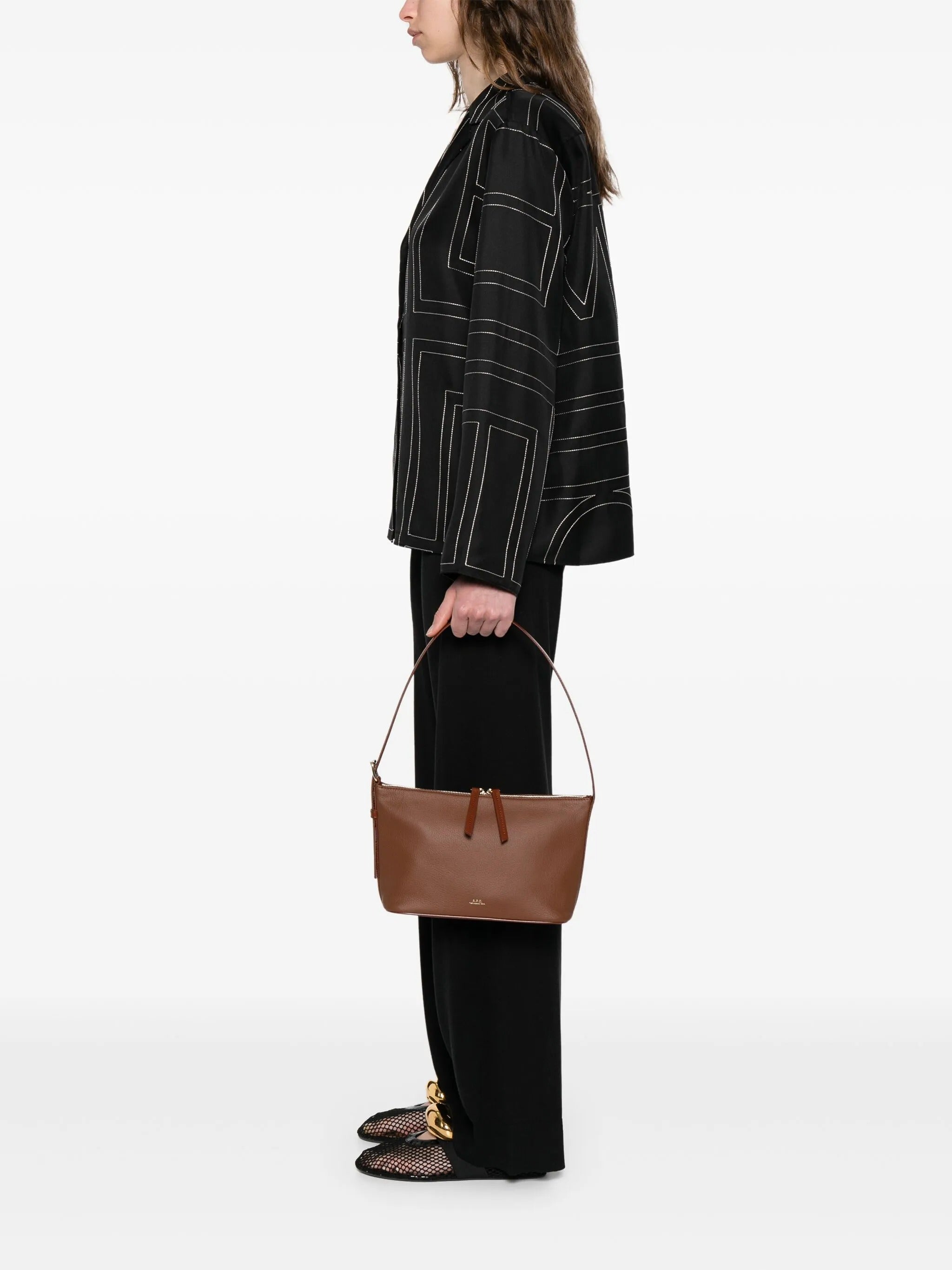 Sac vera shoulder