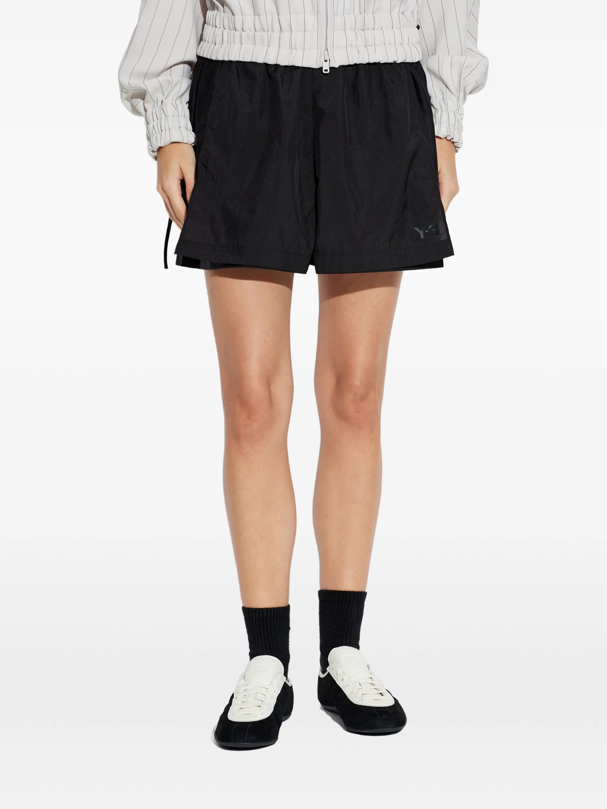W mesh shorts