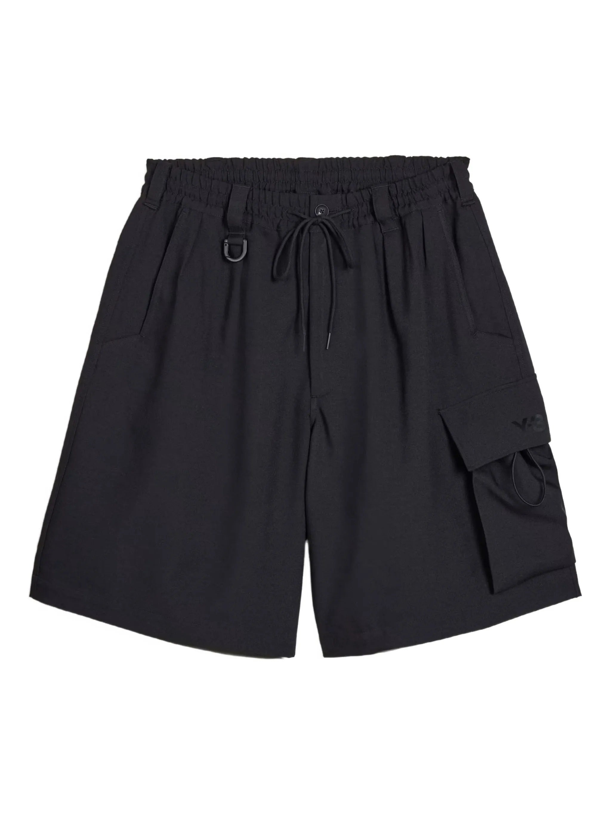 Su cargo shorts