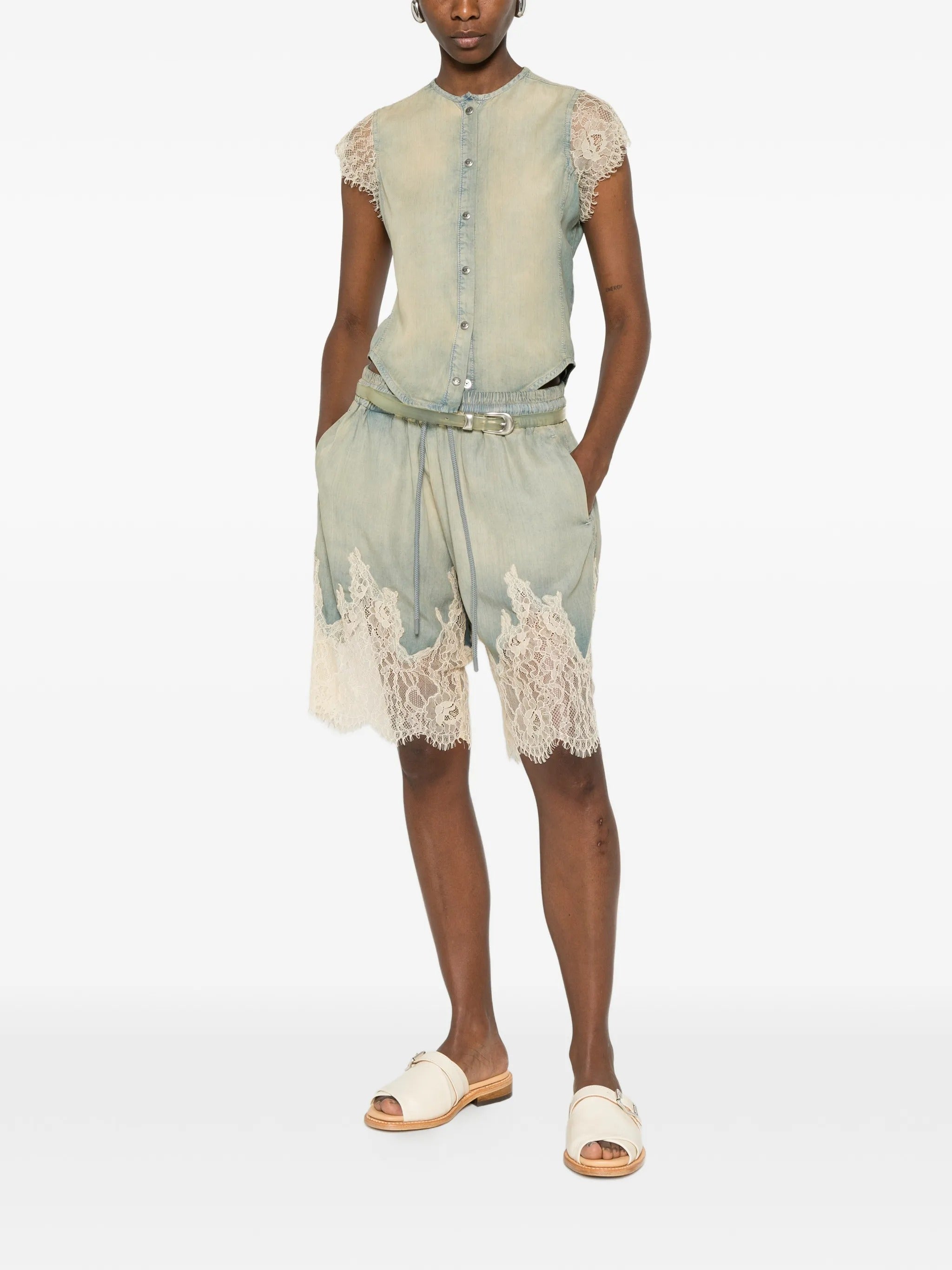 De-malka-s camicia