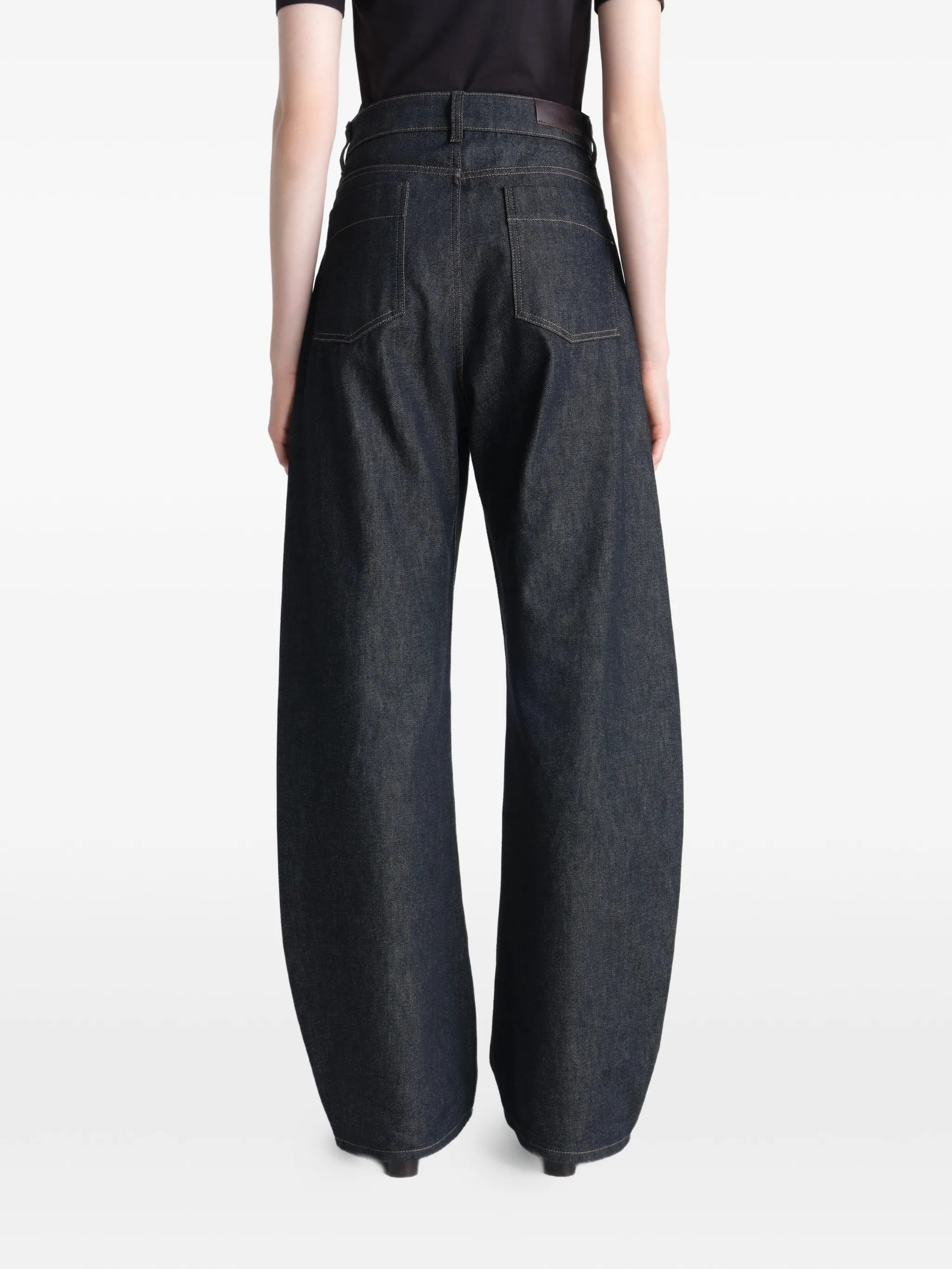 High waisted curved pants