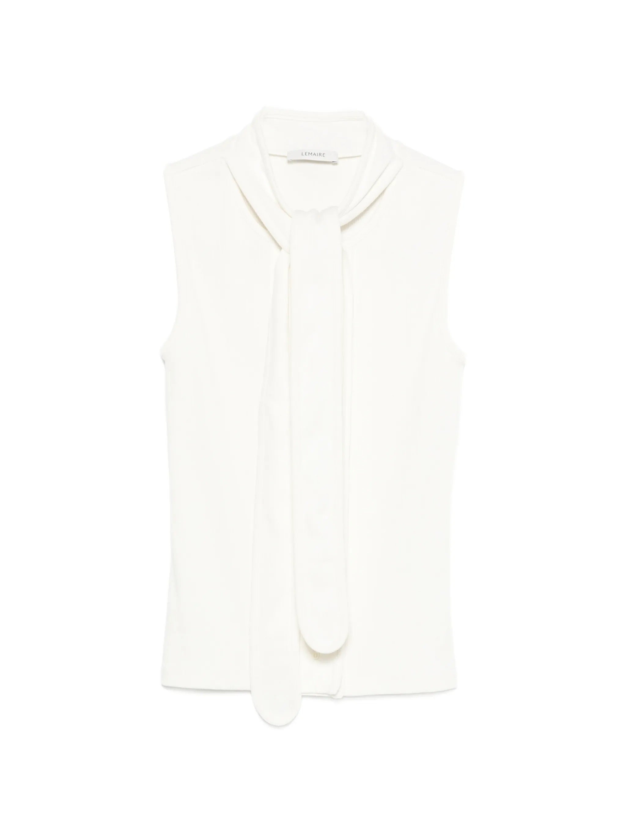 Asymmetrical fitted top