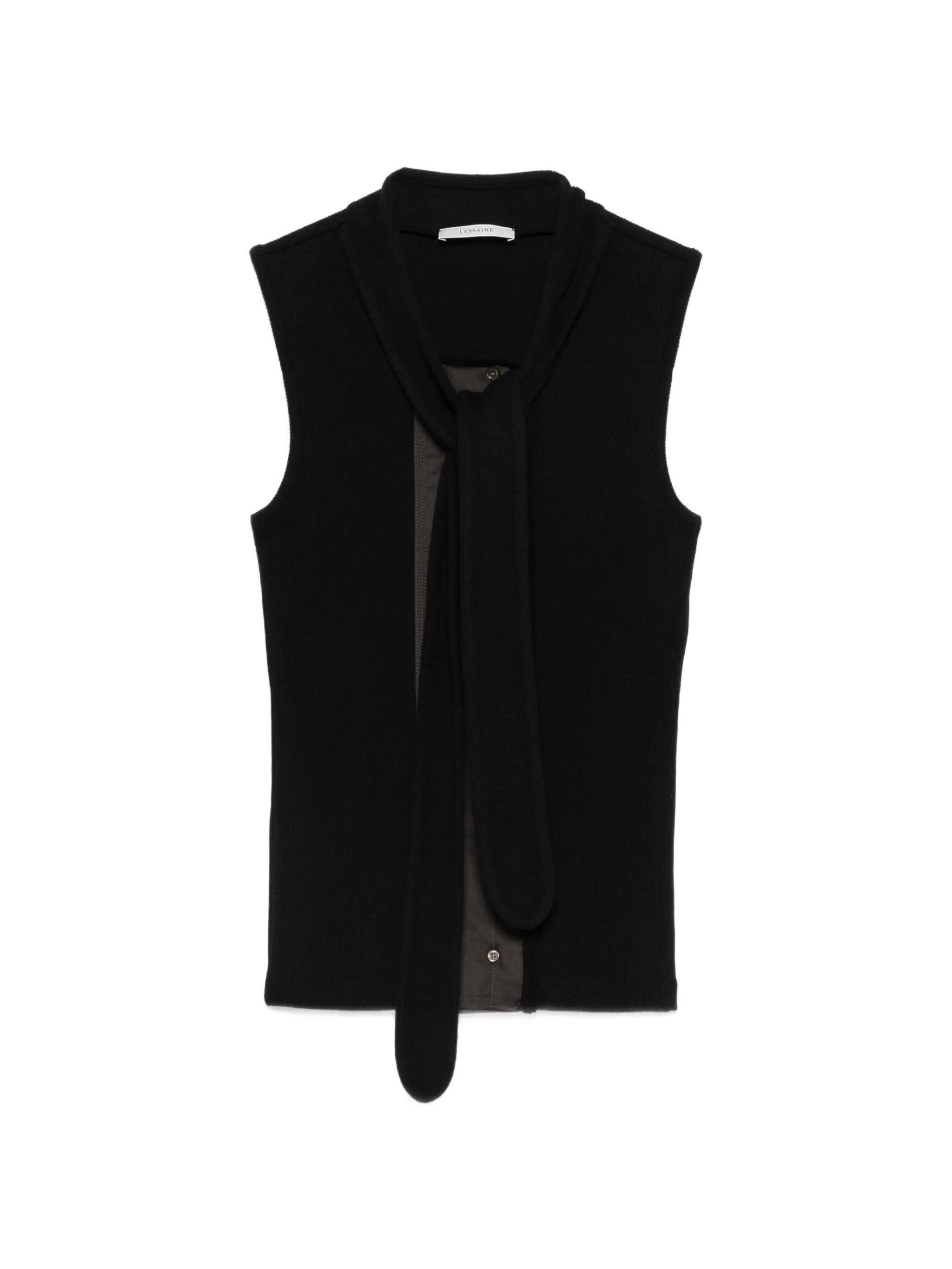 Asymmetrical fitted top