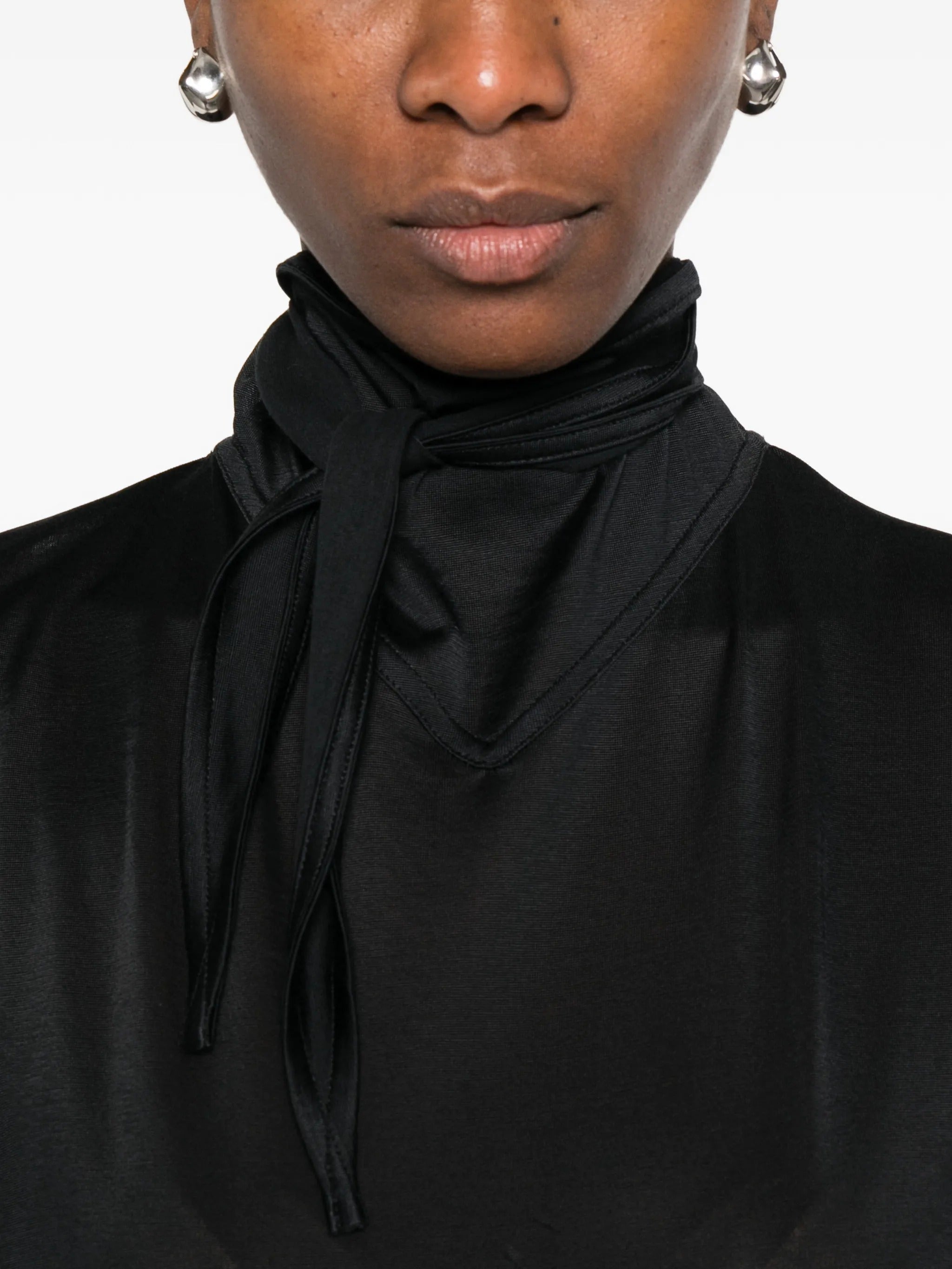 Short sleeve foulard top