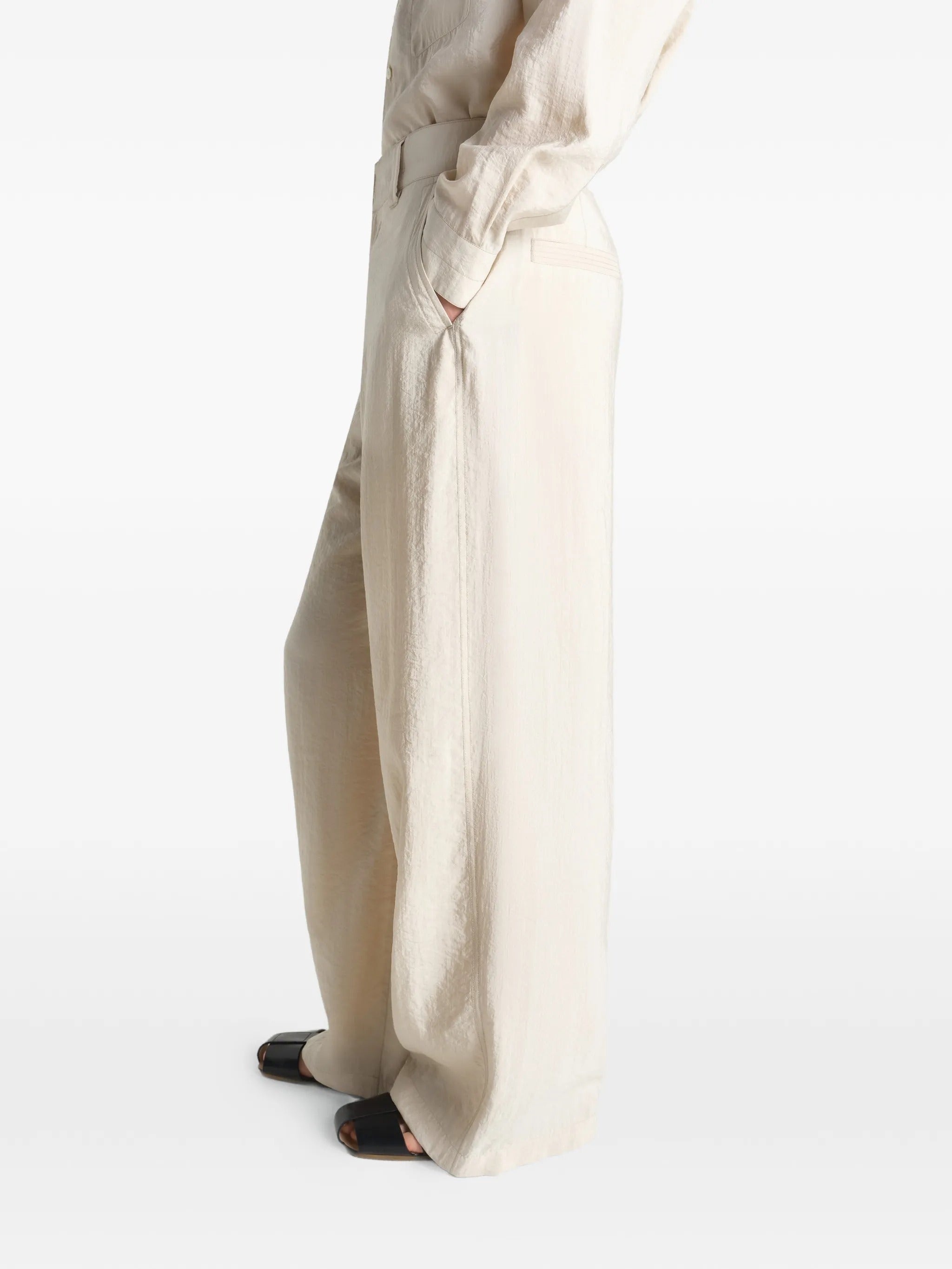 Straight tailored pants