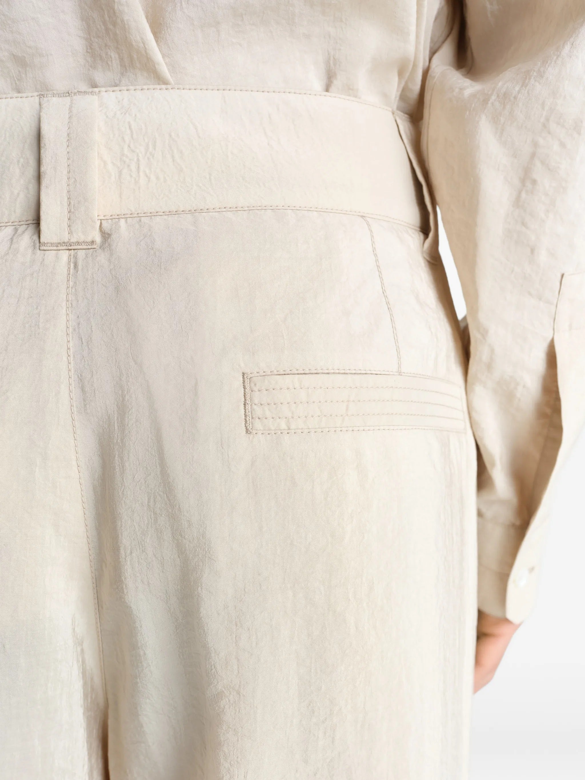 Straight tailored pants