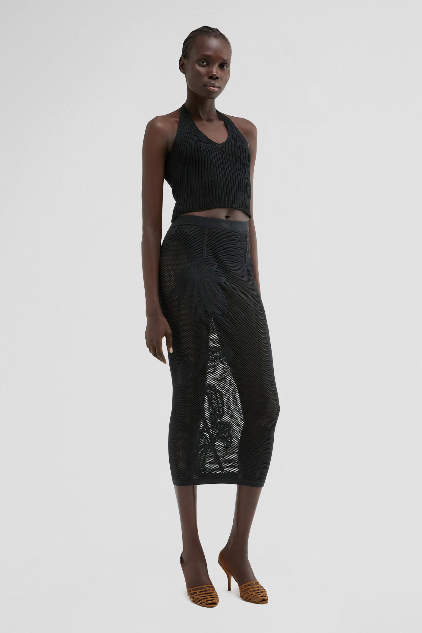 Seamless over skirt