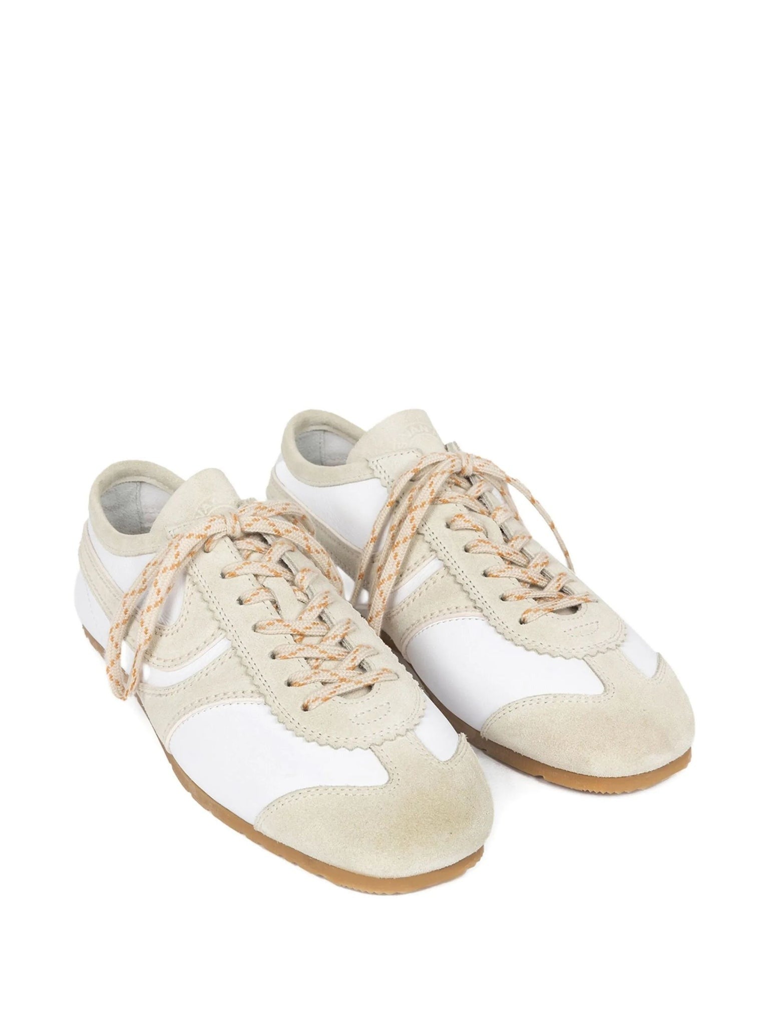 W.l.shoes q.0117 whi