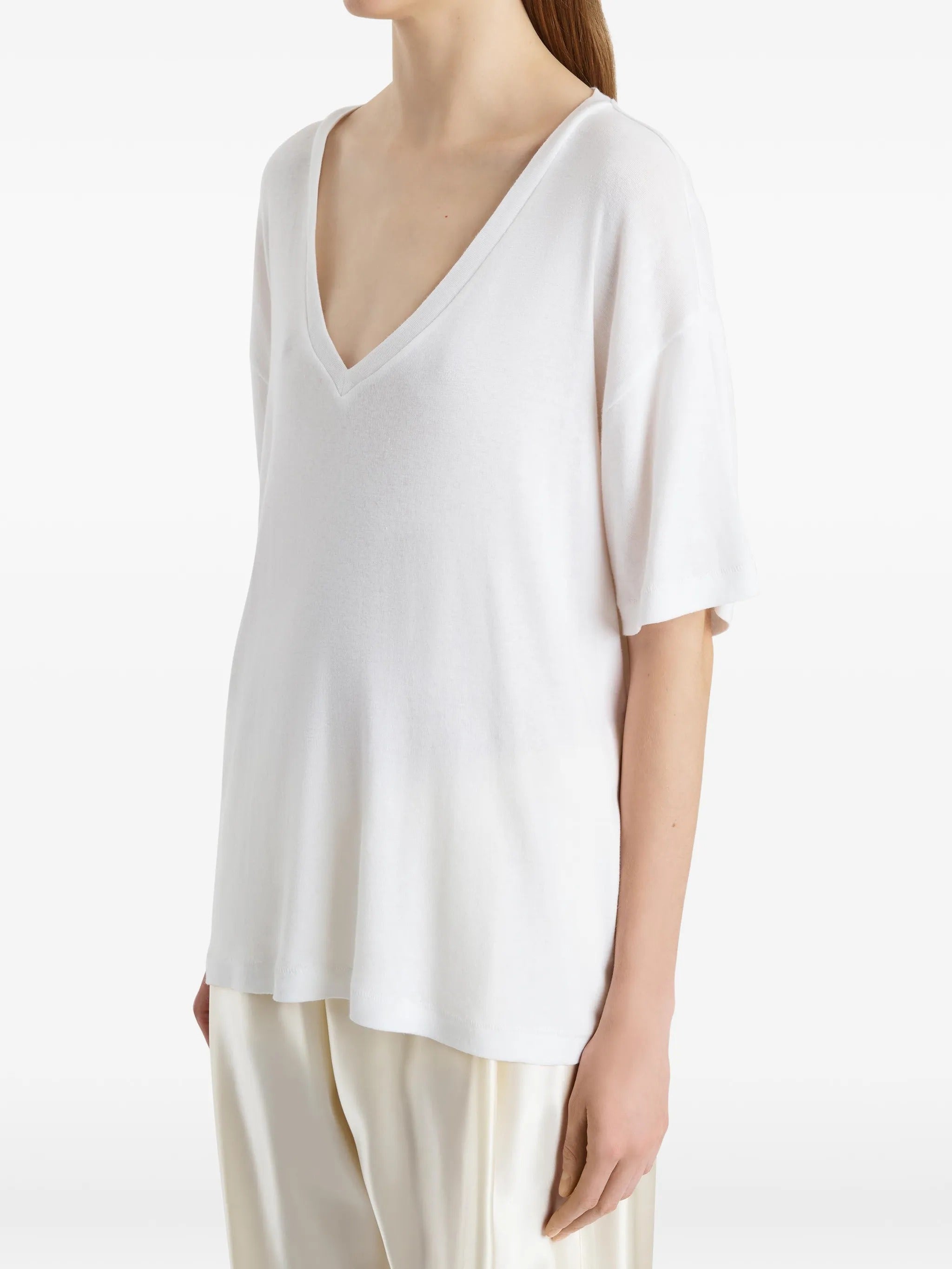 Linda tshirt