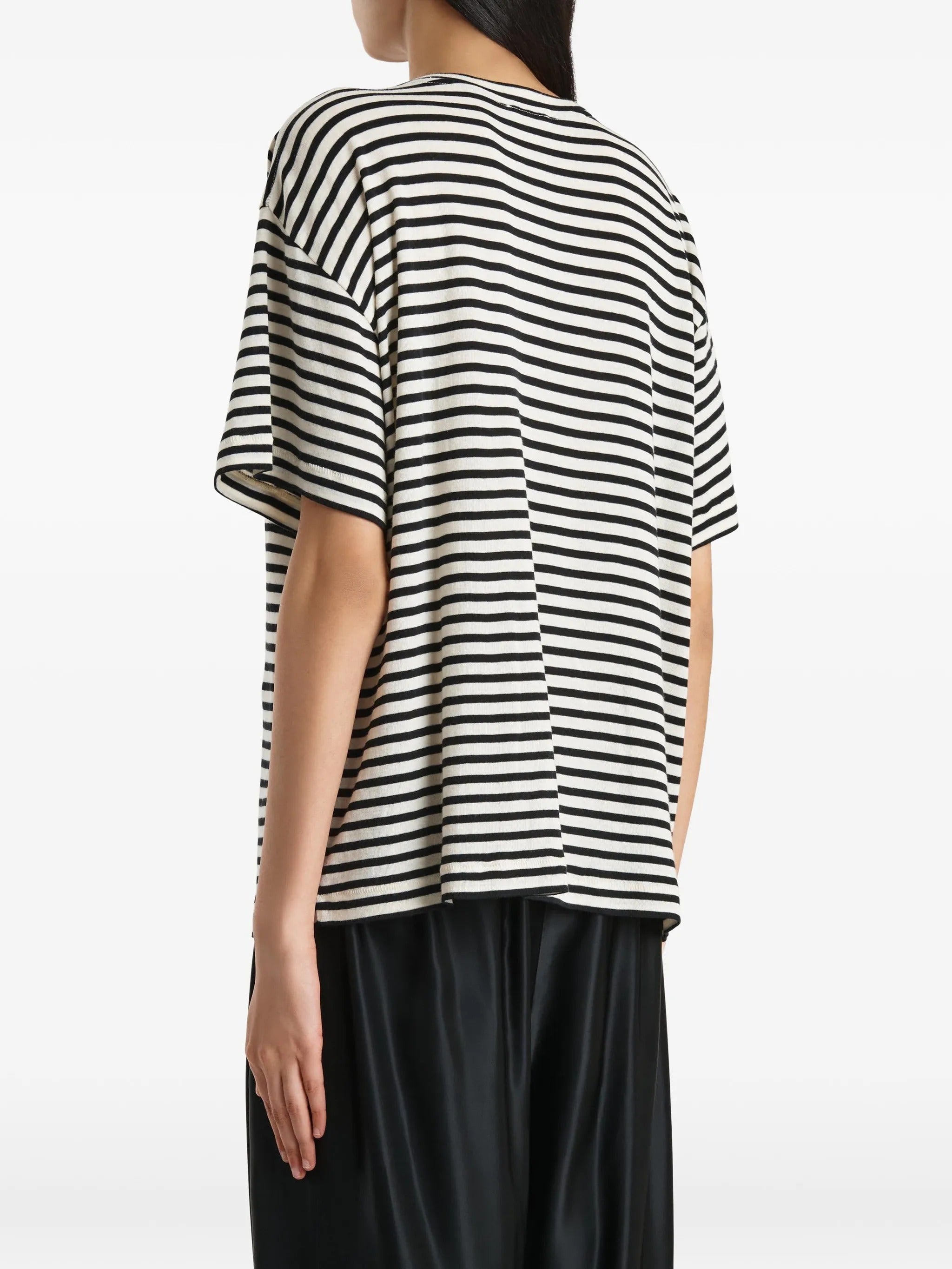 Linda tshirt