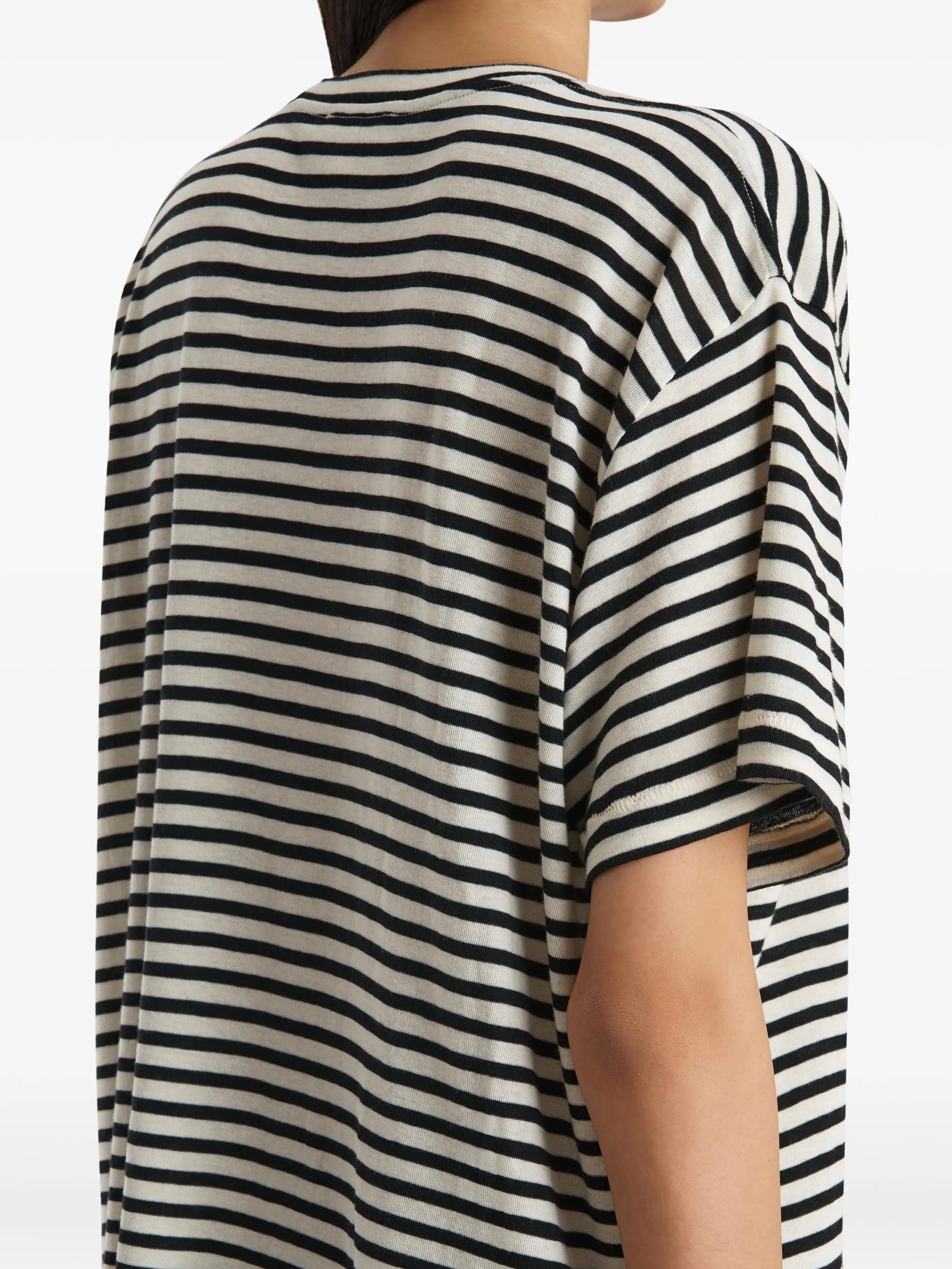Linda tshirt