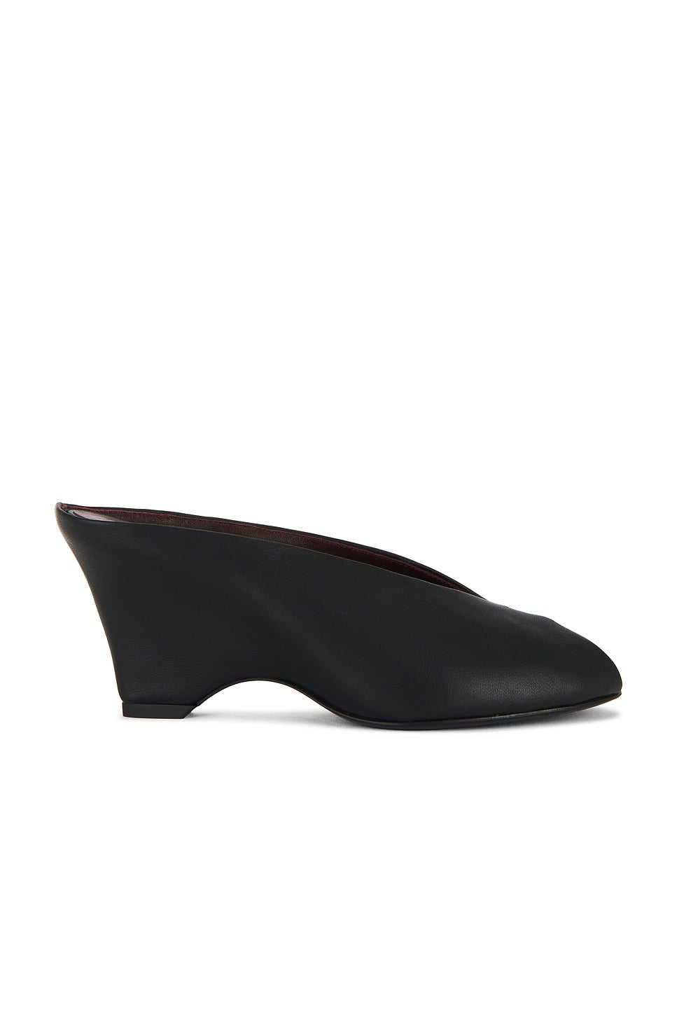 Cloak peep toe mule 75