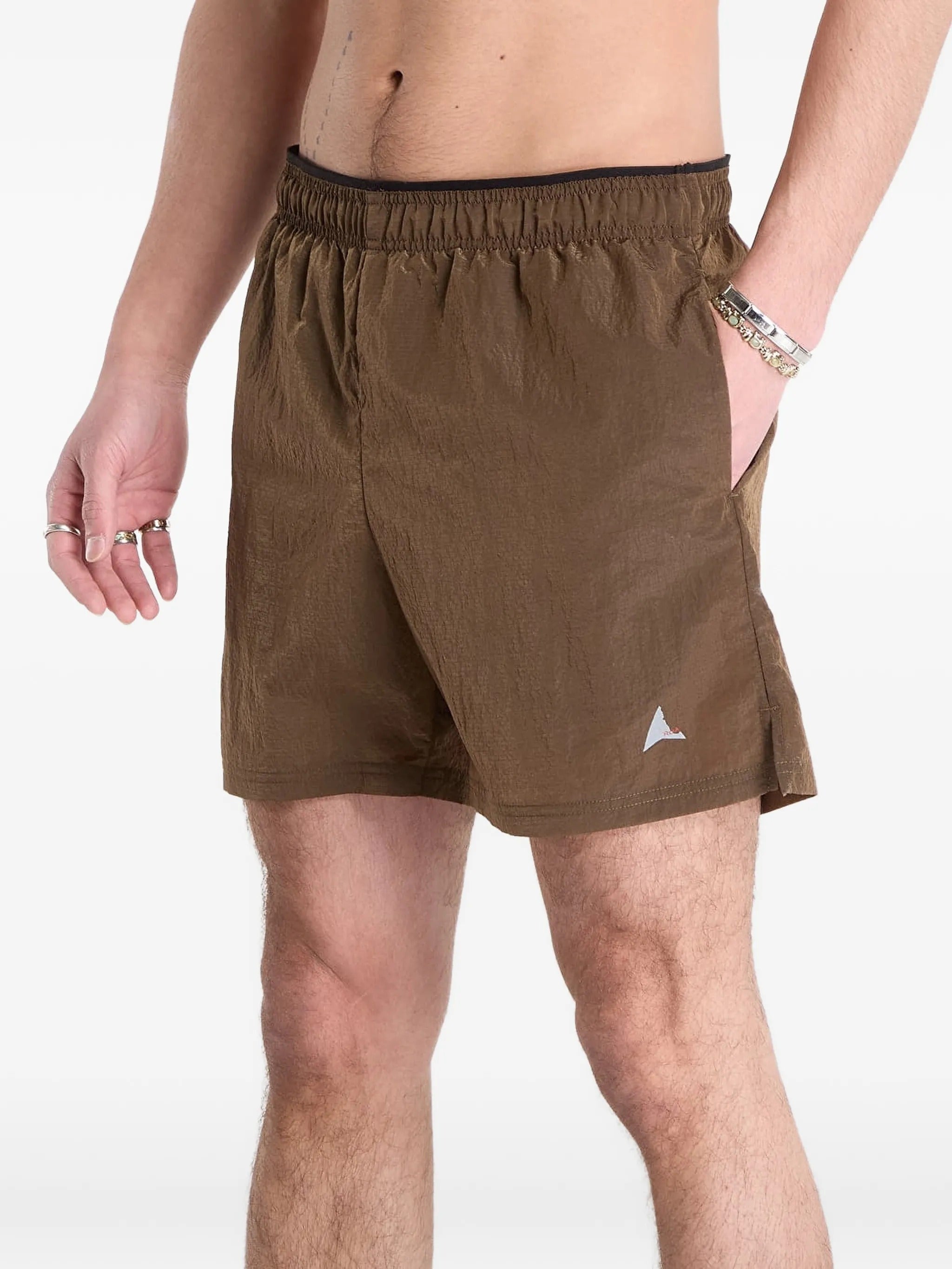Helder 5 inch shorts