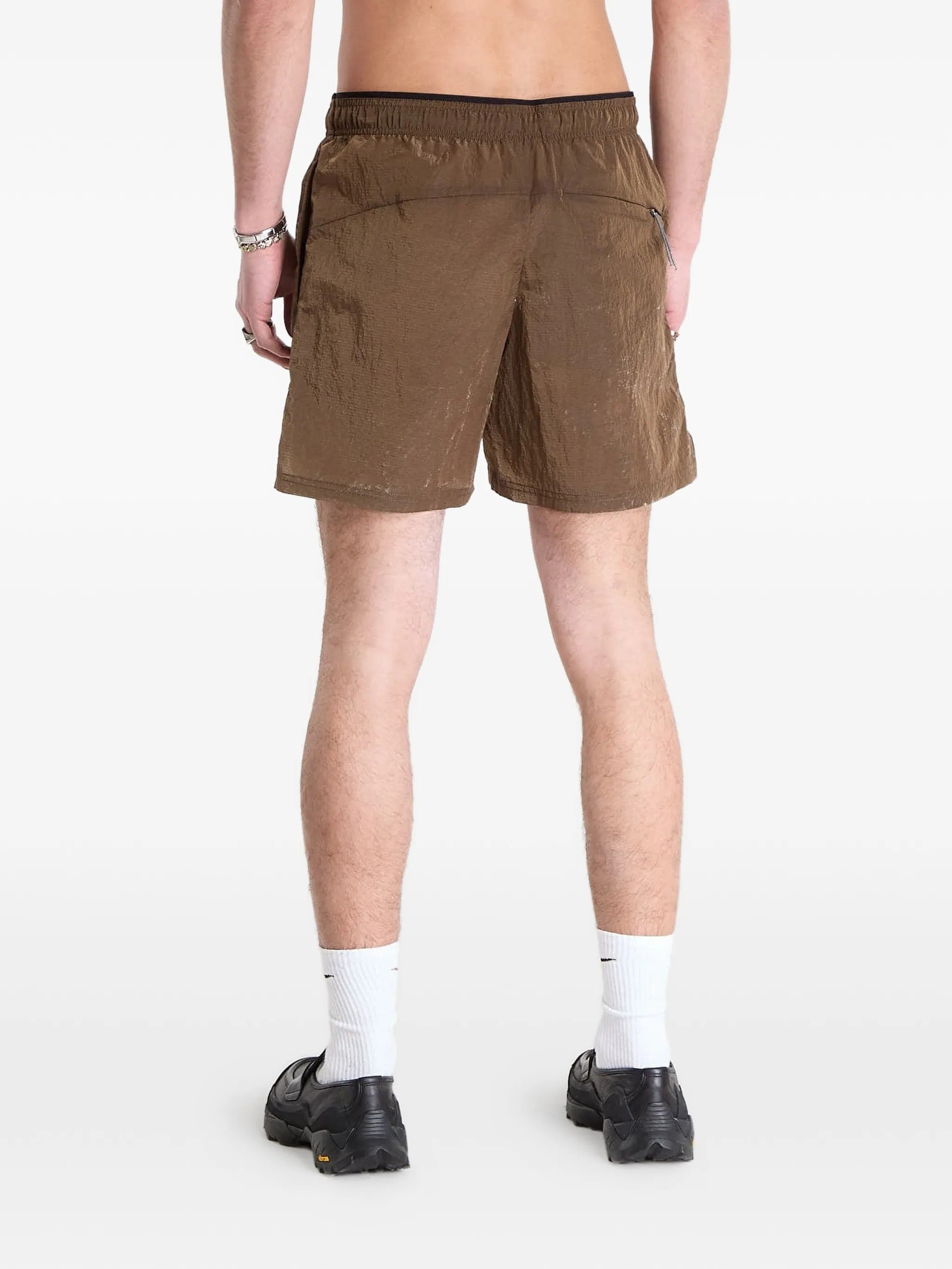 Helder 5 inch shorts