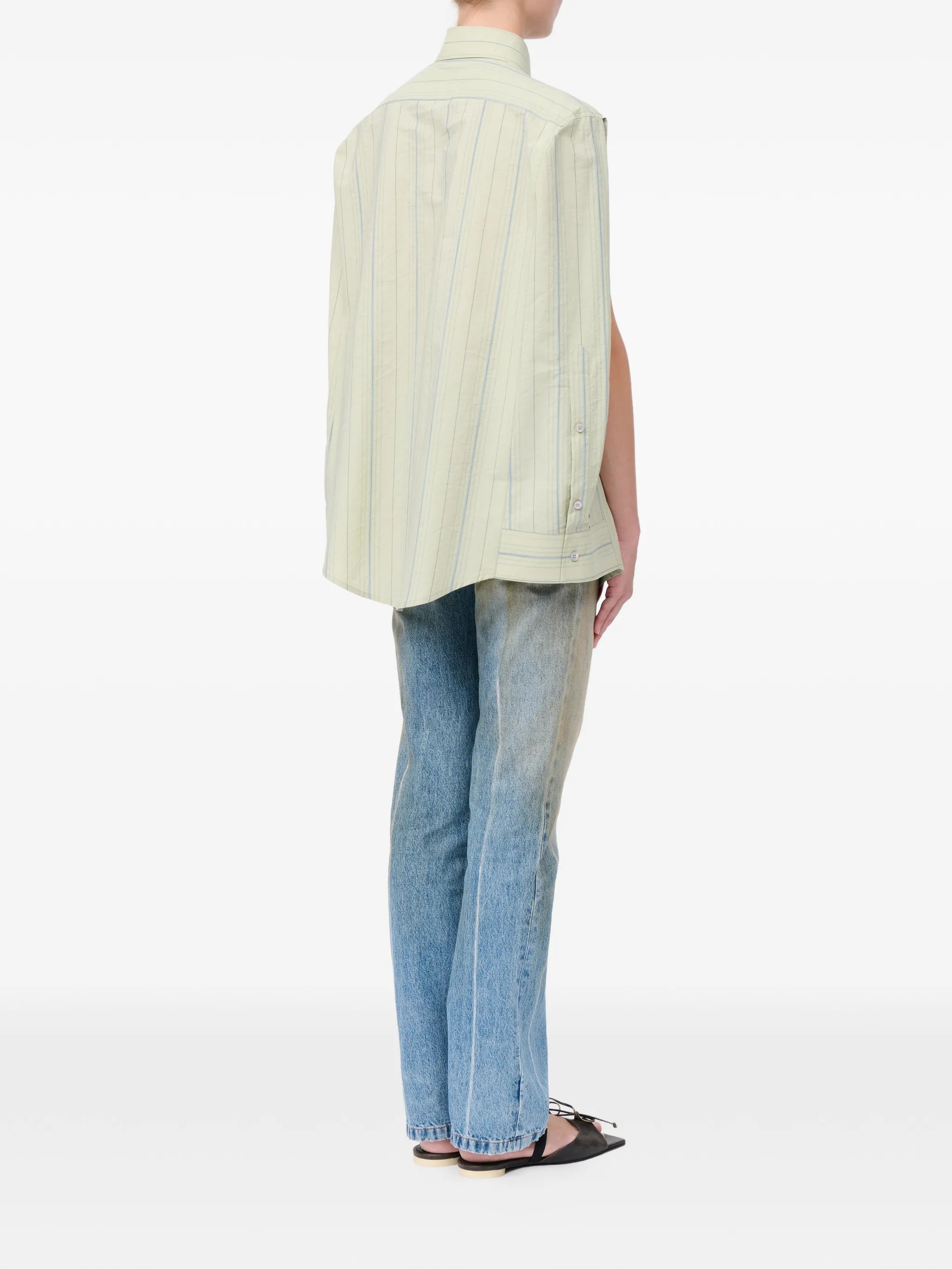 Long-sleeved shirt