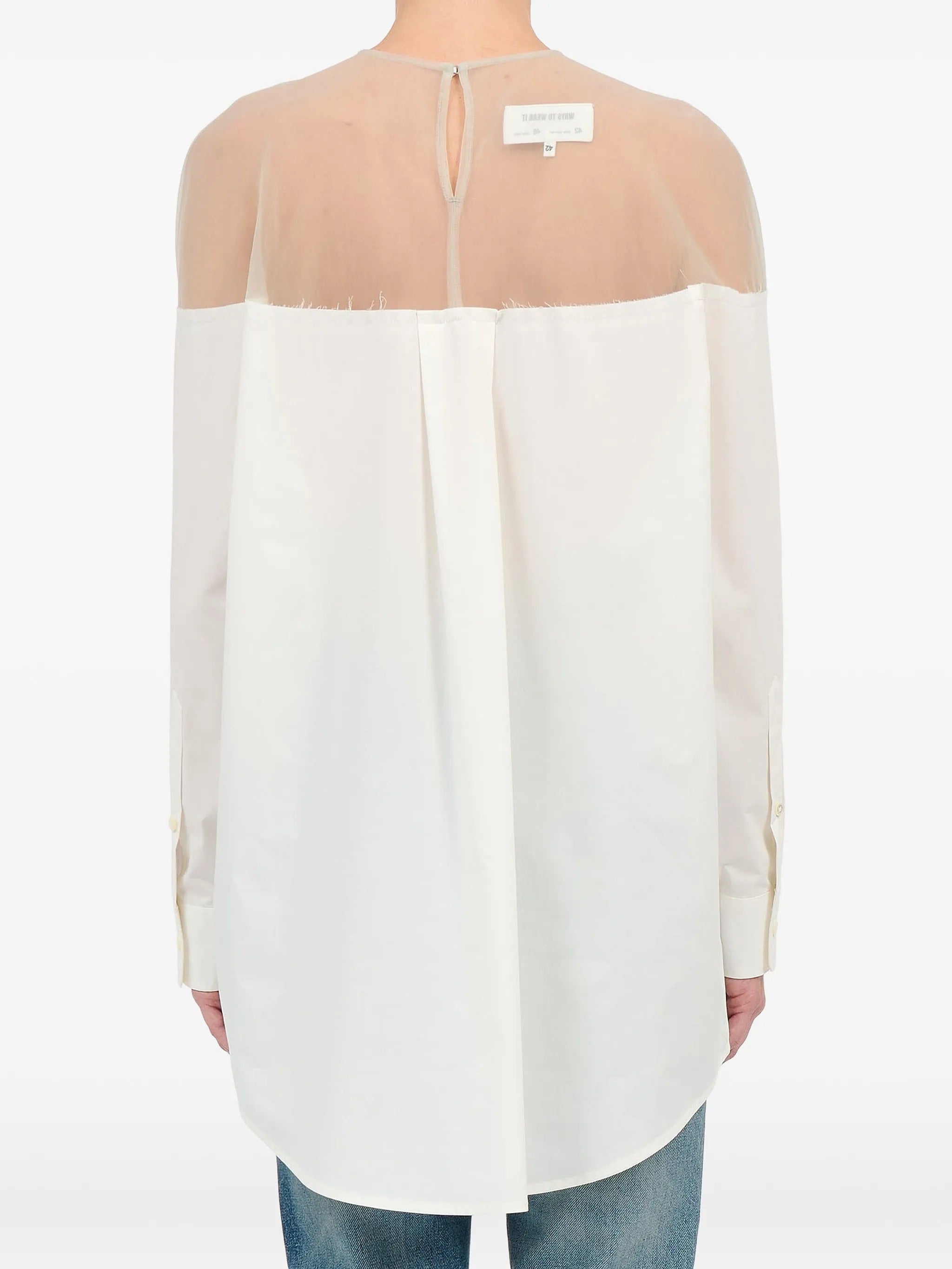 Long-sleeved top