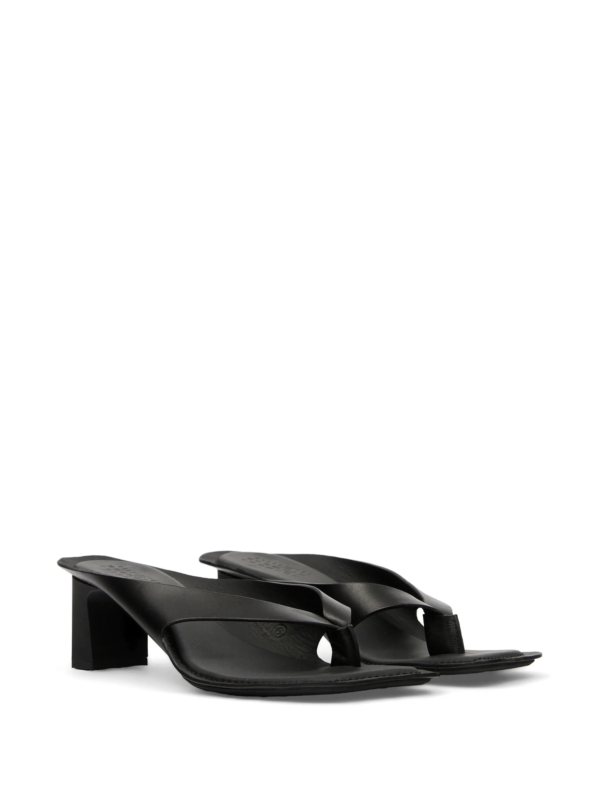 Sandal