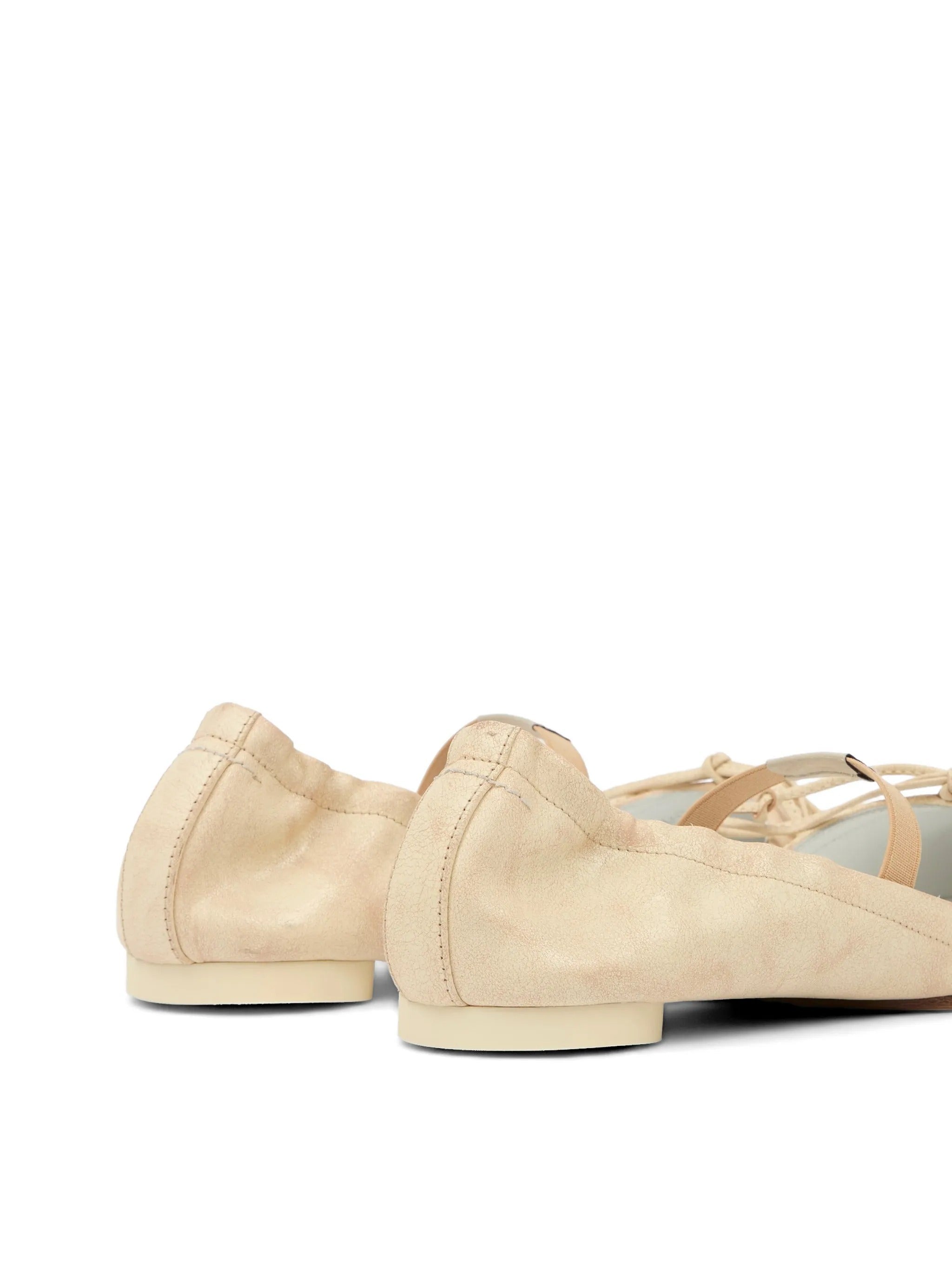 Ballet shoe
