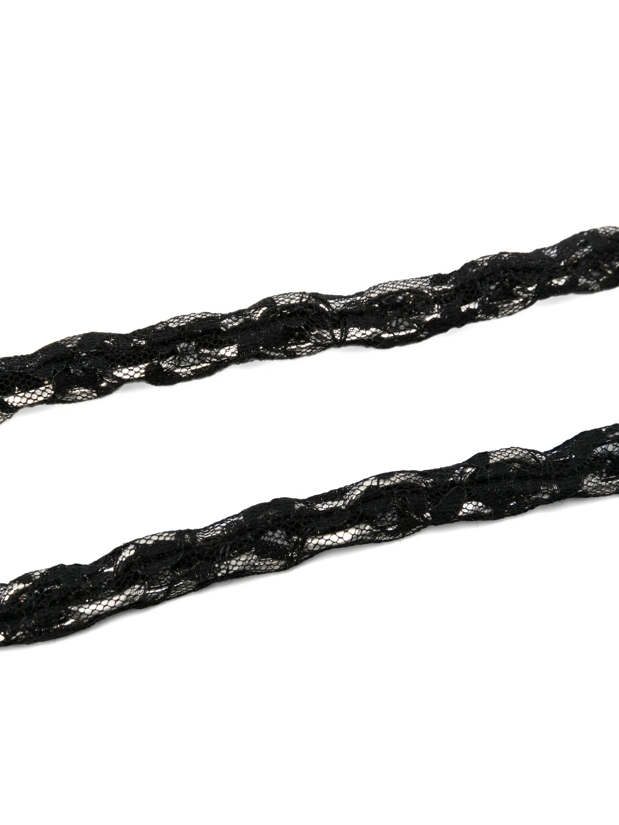 Lace ladon