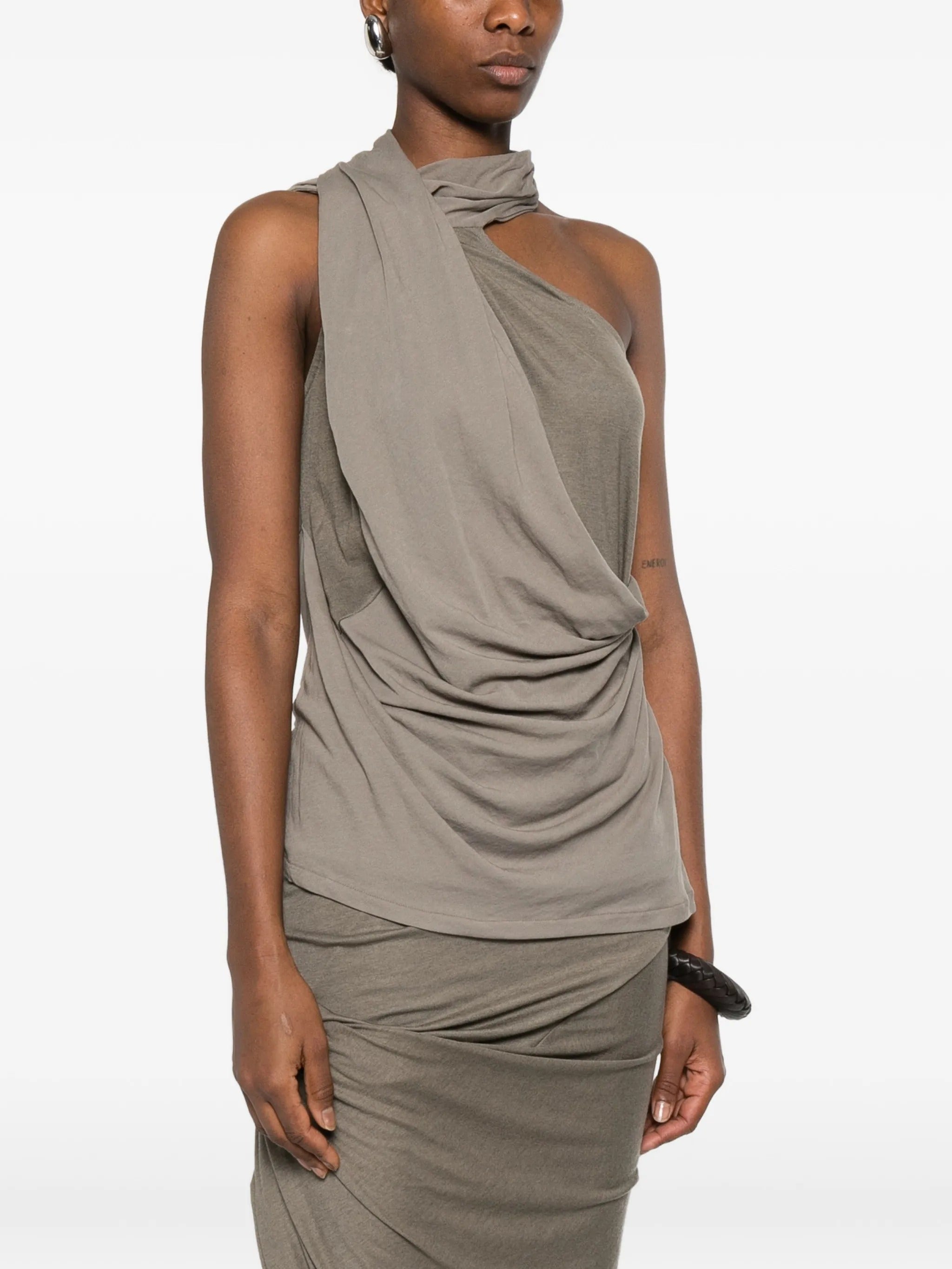 Sleeveless dalters top 2