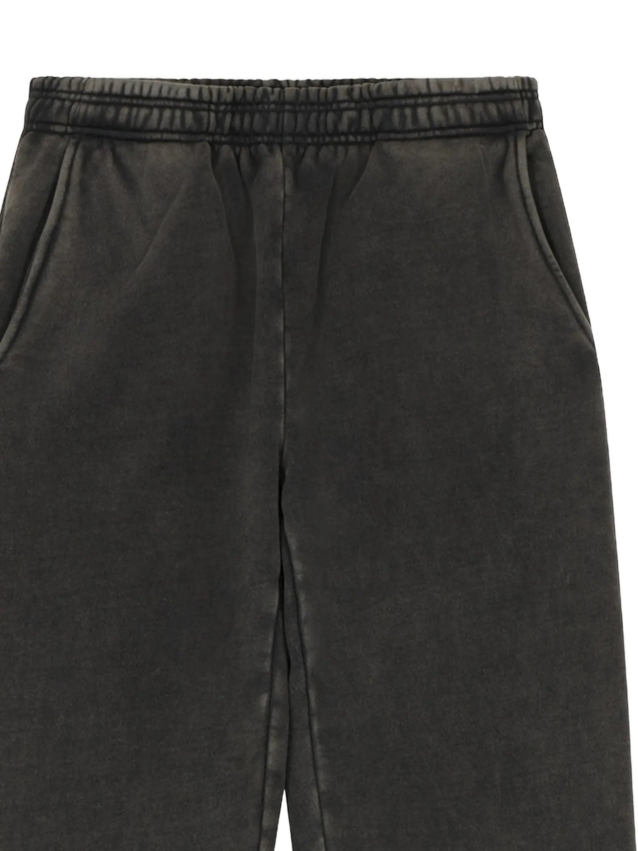 Straight leg sweatpant