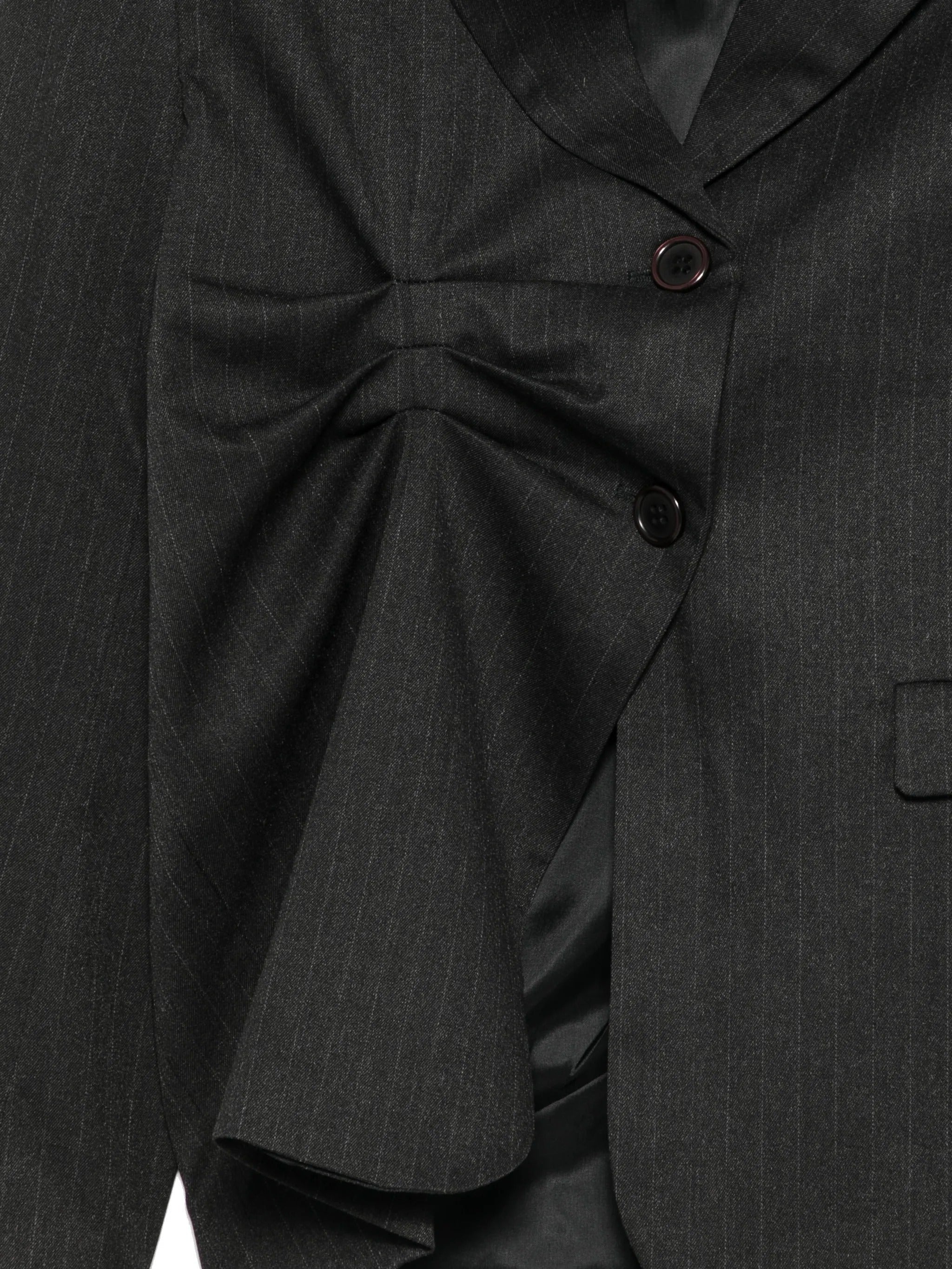 Bonnie pleated blazer pinstripe