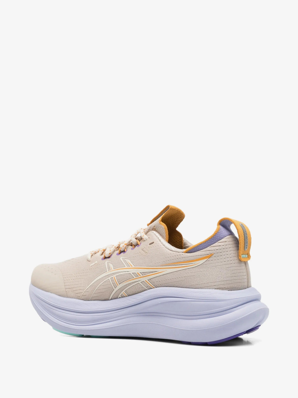 Gel-nimbus 28 tr